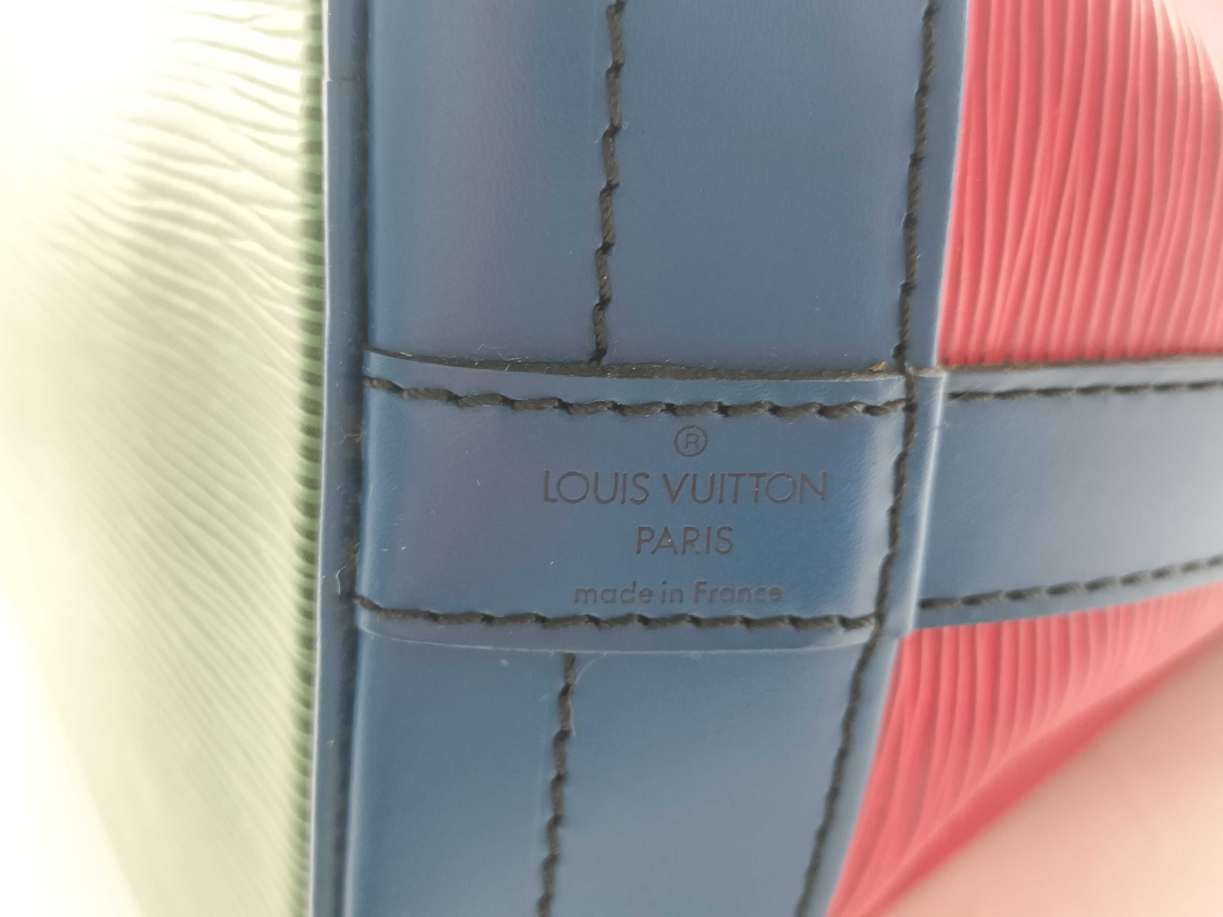 Epi Noé Tricolor Shoulder Bag — view 8