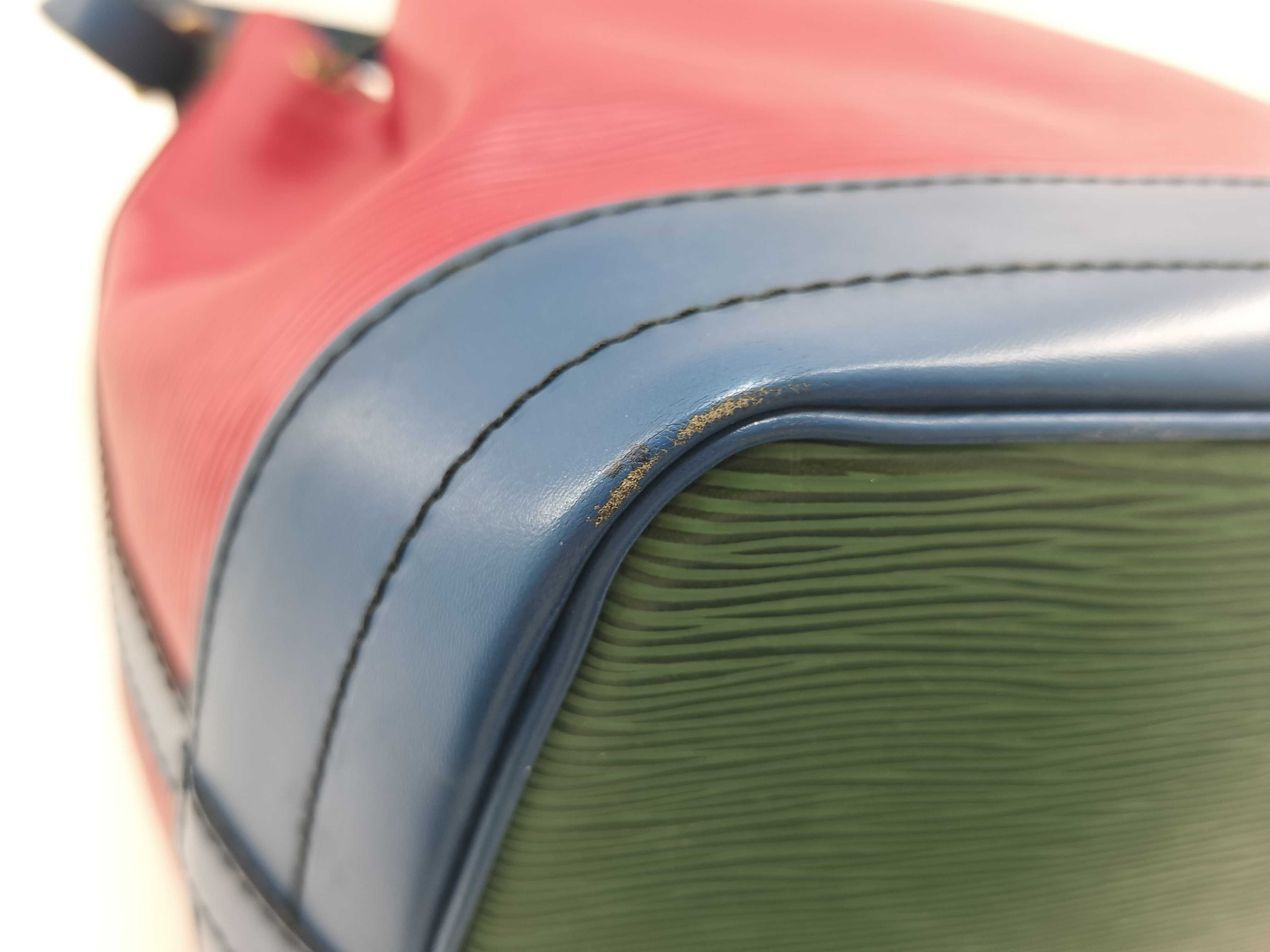 Epi Noé Tricolor Shoulder Bag — view 9