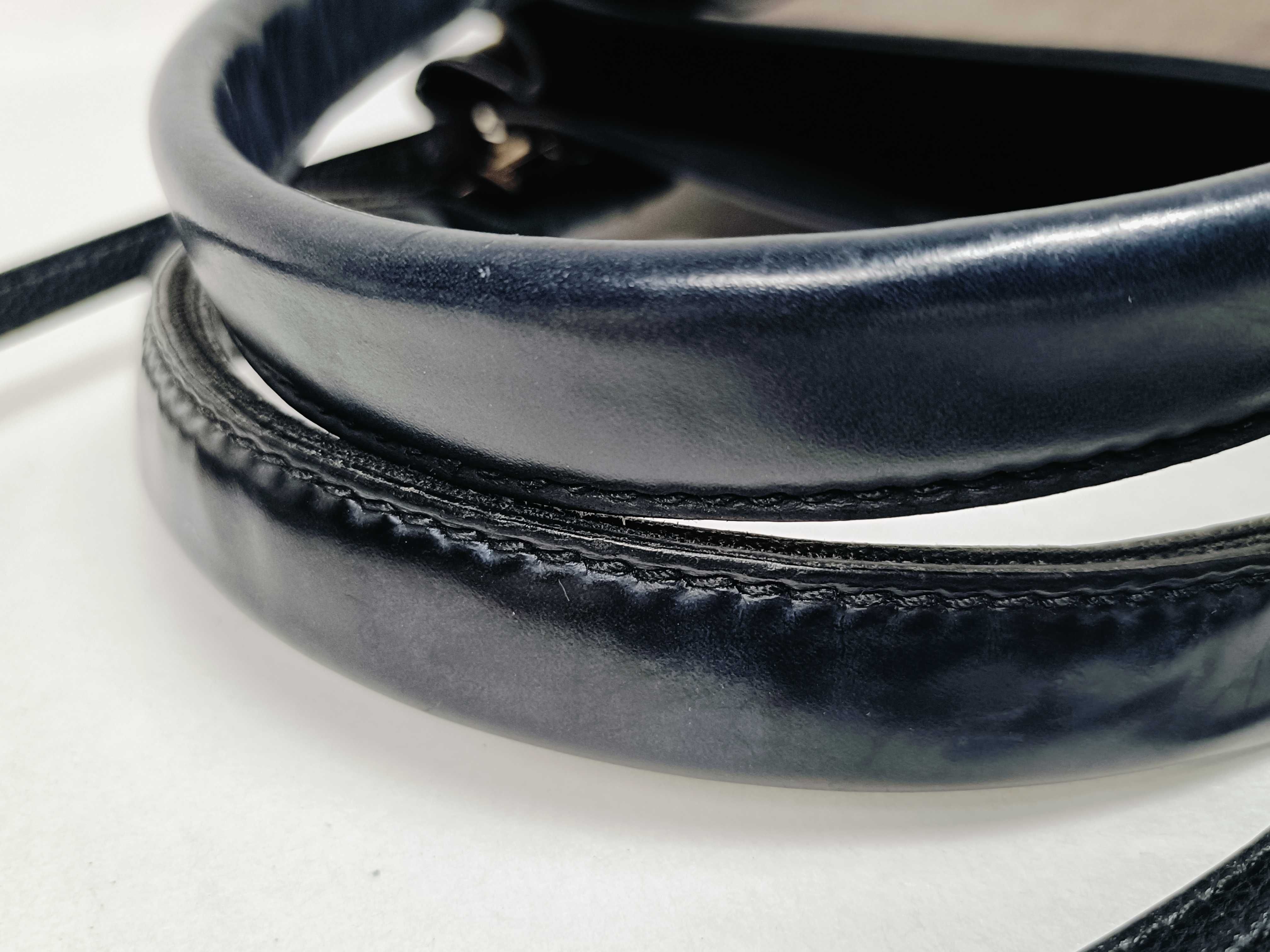 Navy Cabas XS Handbag — view 4
