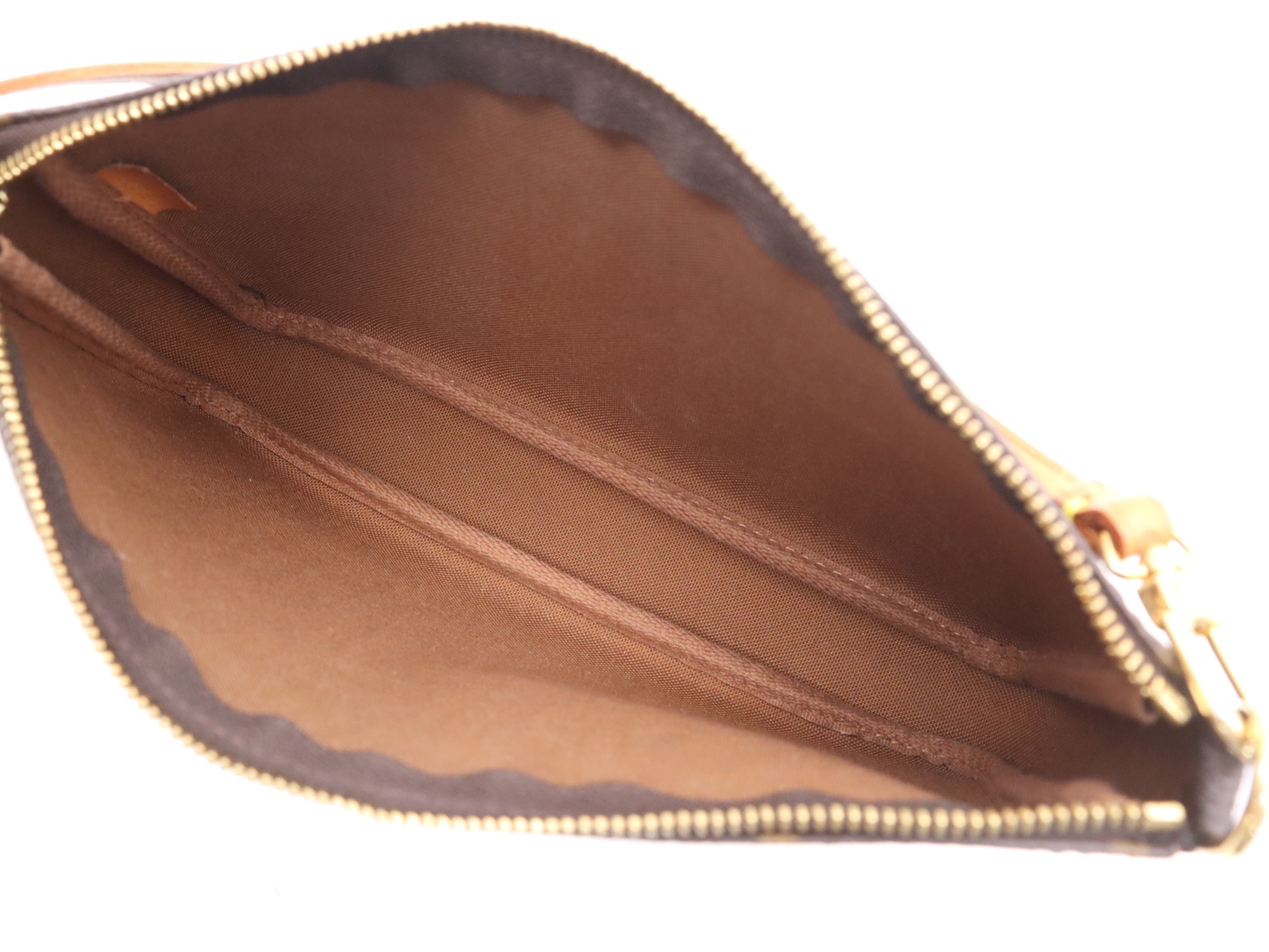 Pochette Accessoires (old model) with shoulder strap — view 7
