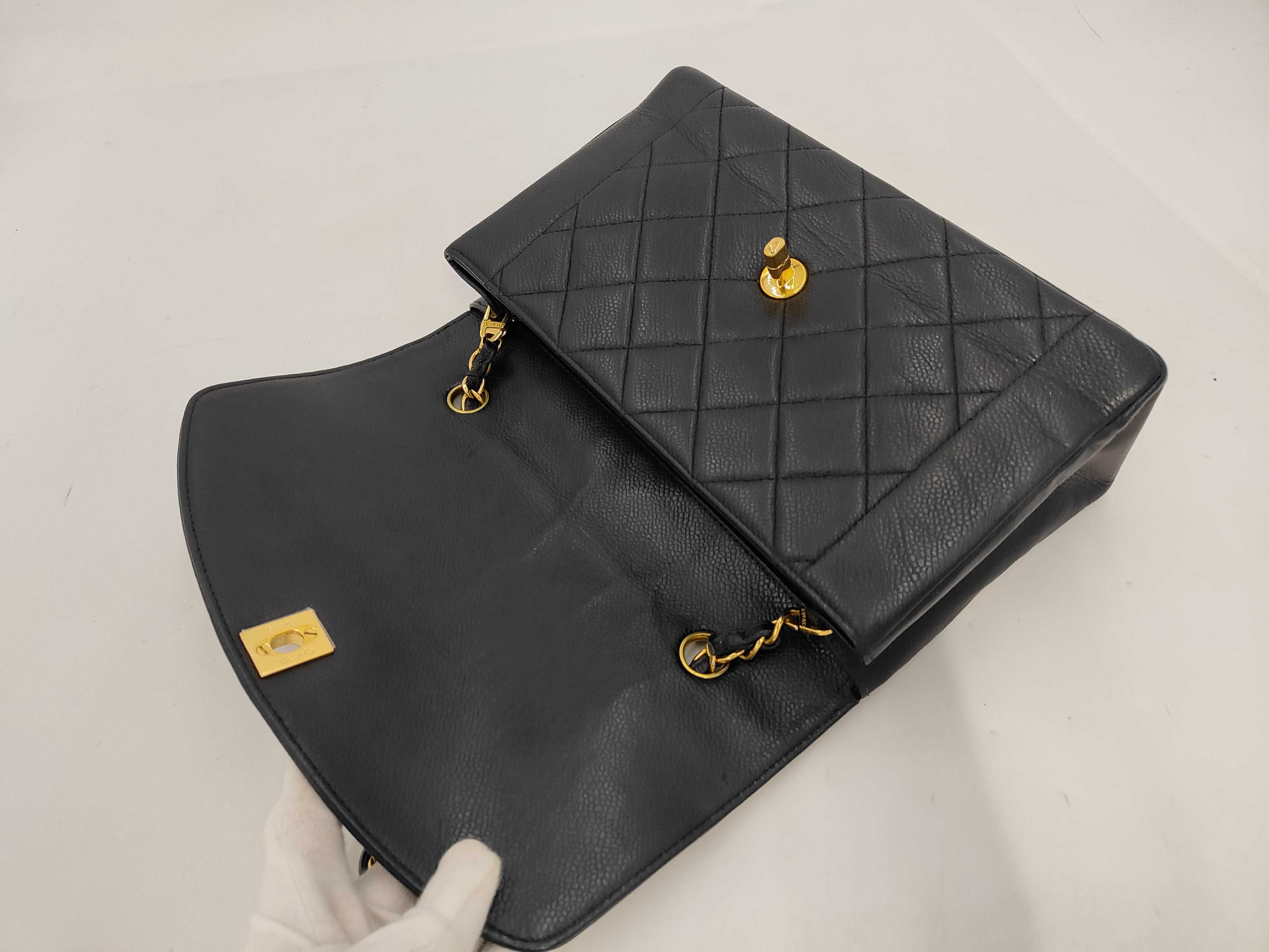 Diana Caviar Skin Chain Shoulder Bag (Series 5) — view 8