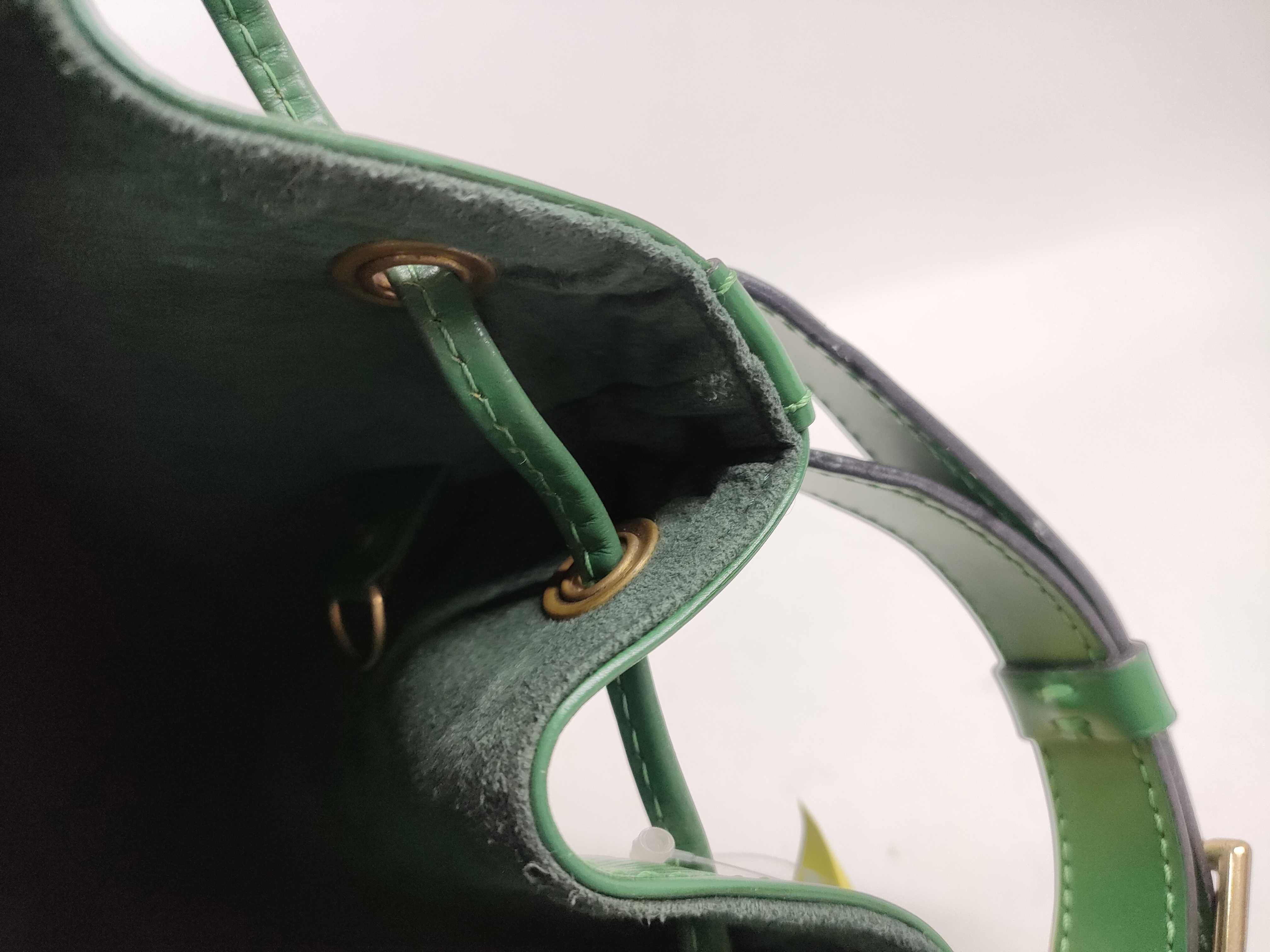 Epi Petit Noé Shoulder Bag — view 11