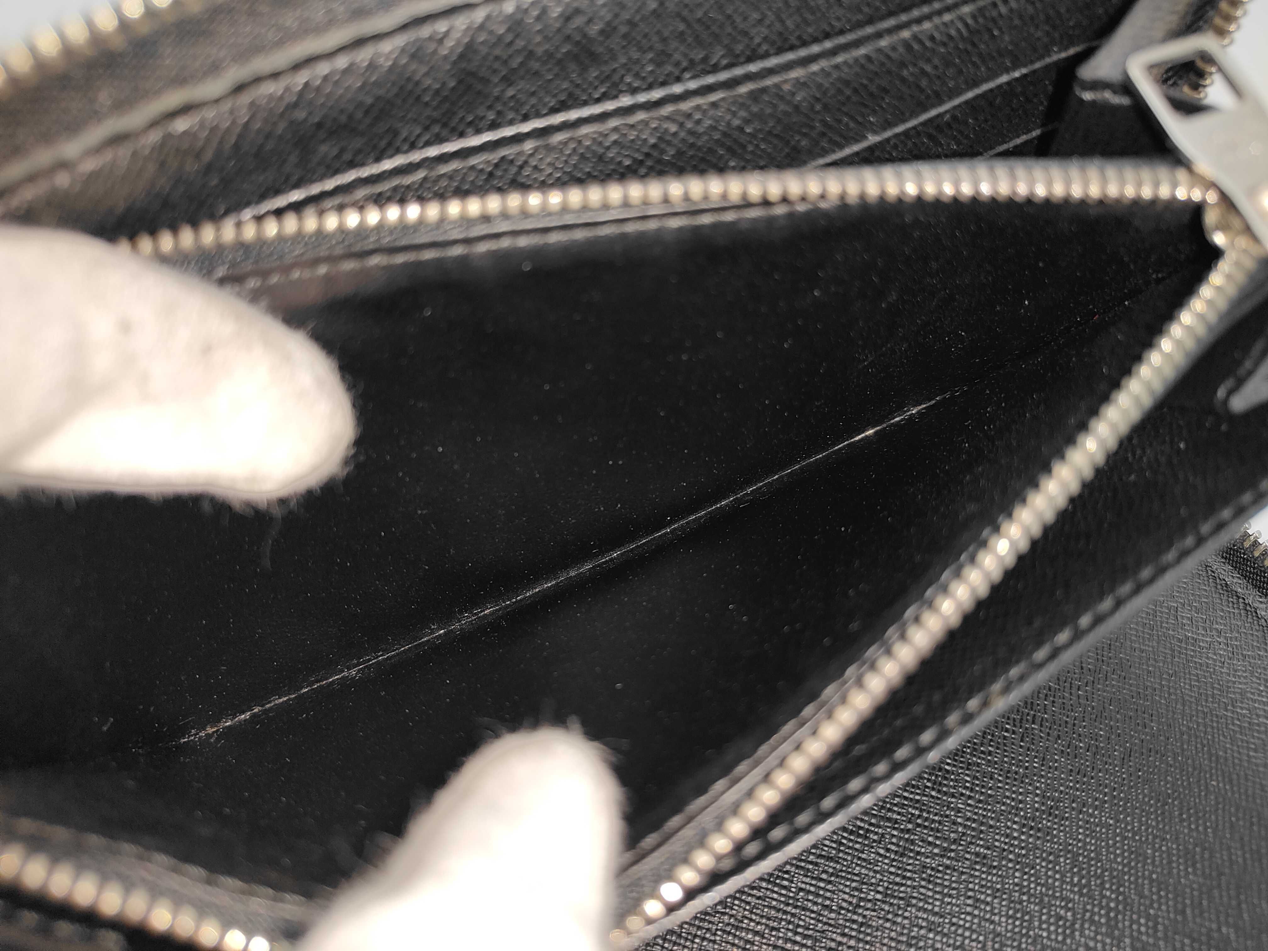 LV Damier Graphite Wallet — view 7