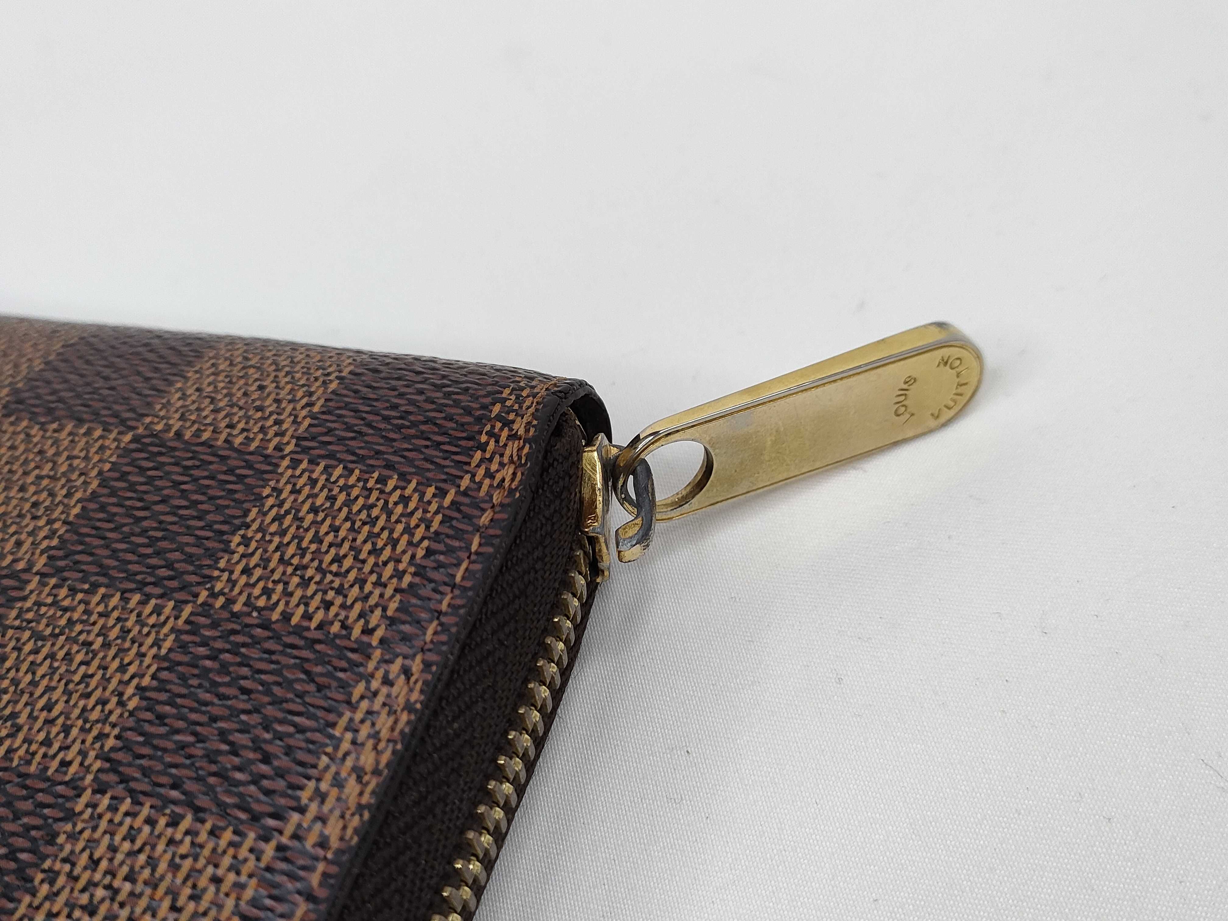 Damier Zippy Wallet — view 7