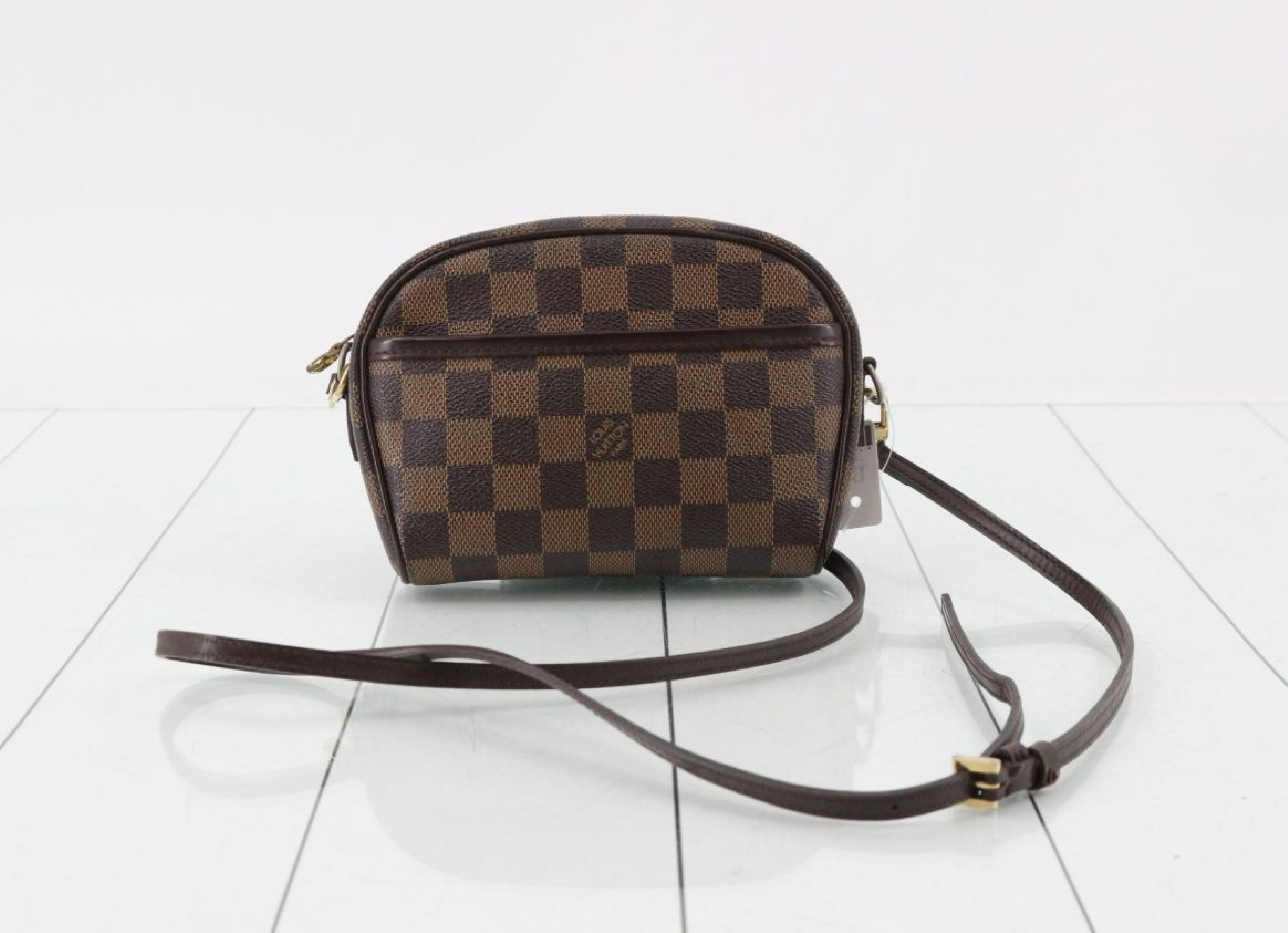 Pochette Ipanema Shoulder Bag with Shoulder Strap
