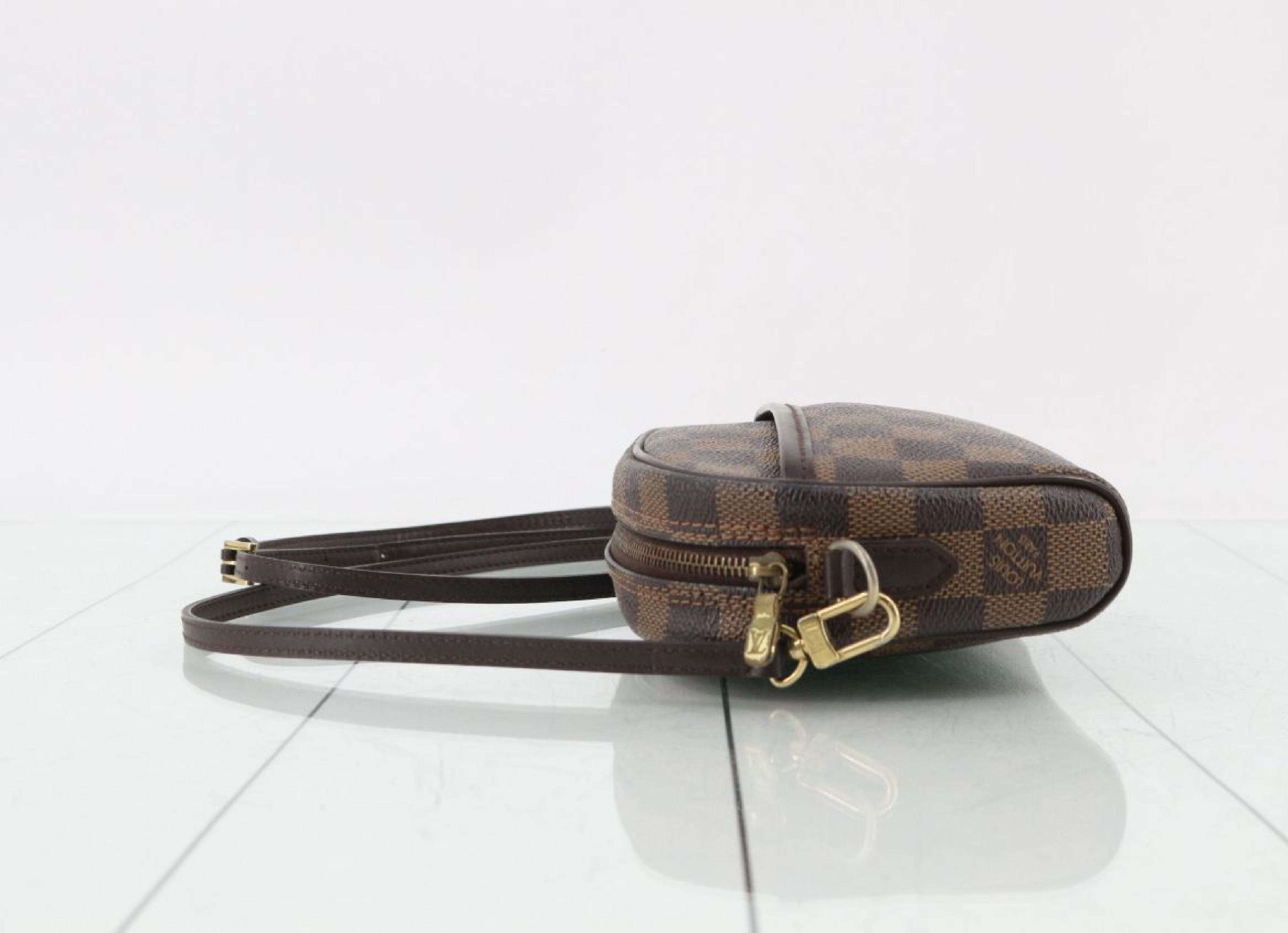 Pochette Ipanema Shoulder Bag with Shoulder Strap — view 4