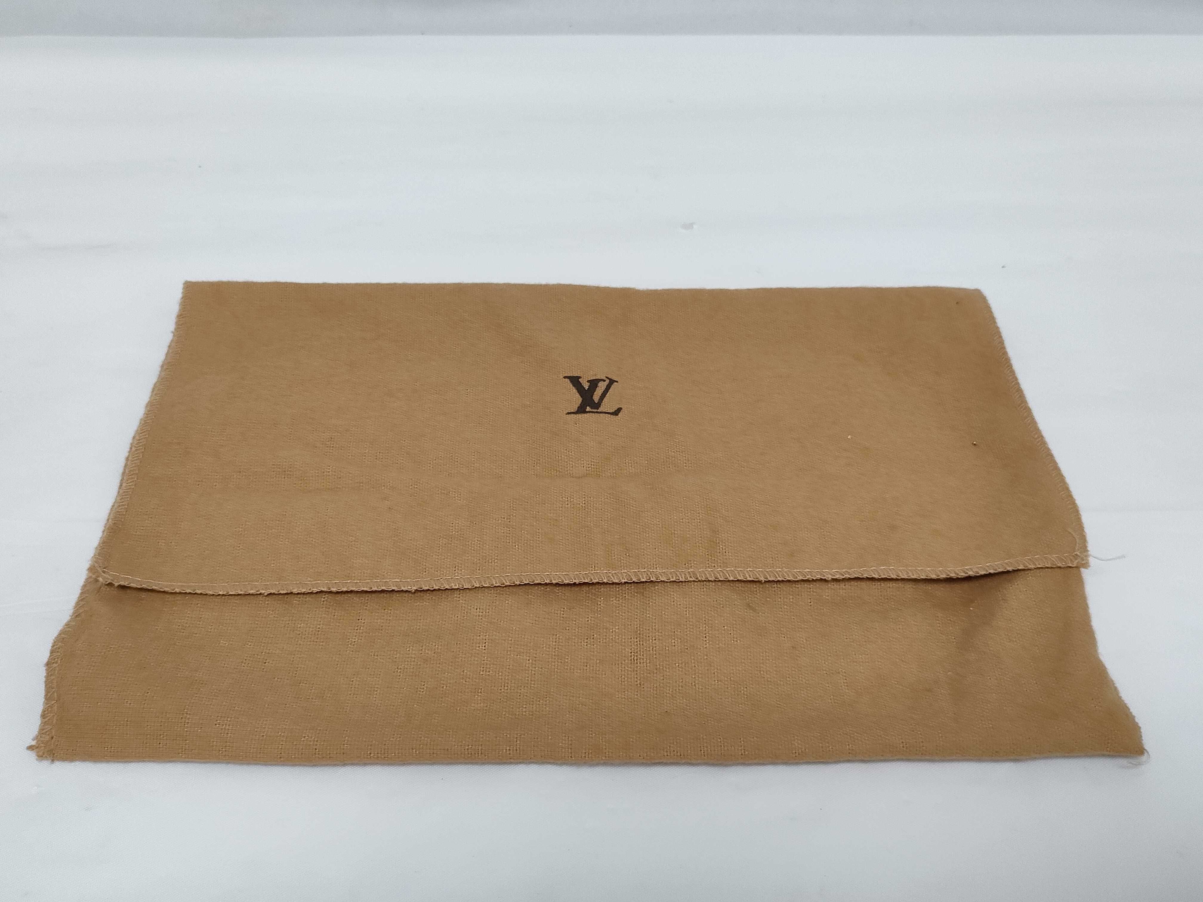 Monogram M51828 Pochette Marly Bandoulière Shoulder Bag — view 14
