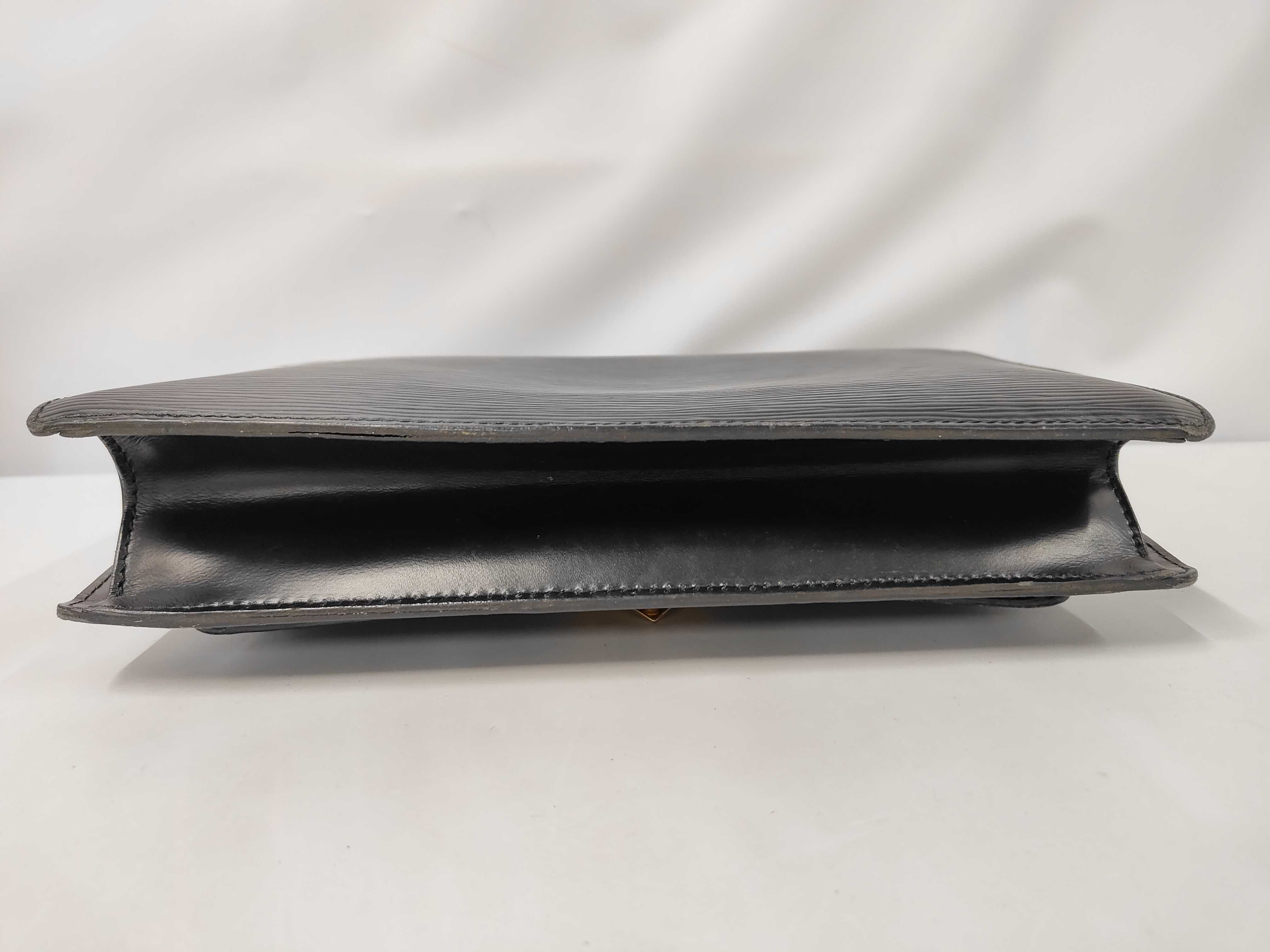 Epi / Monceau / M52122 / VI0952 / Handbag / Leather Handbag — view 3