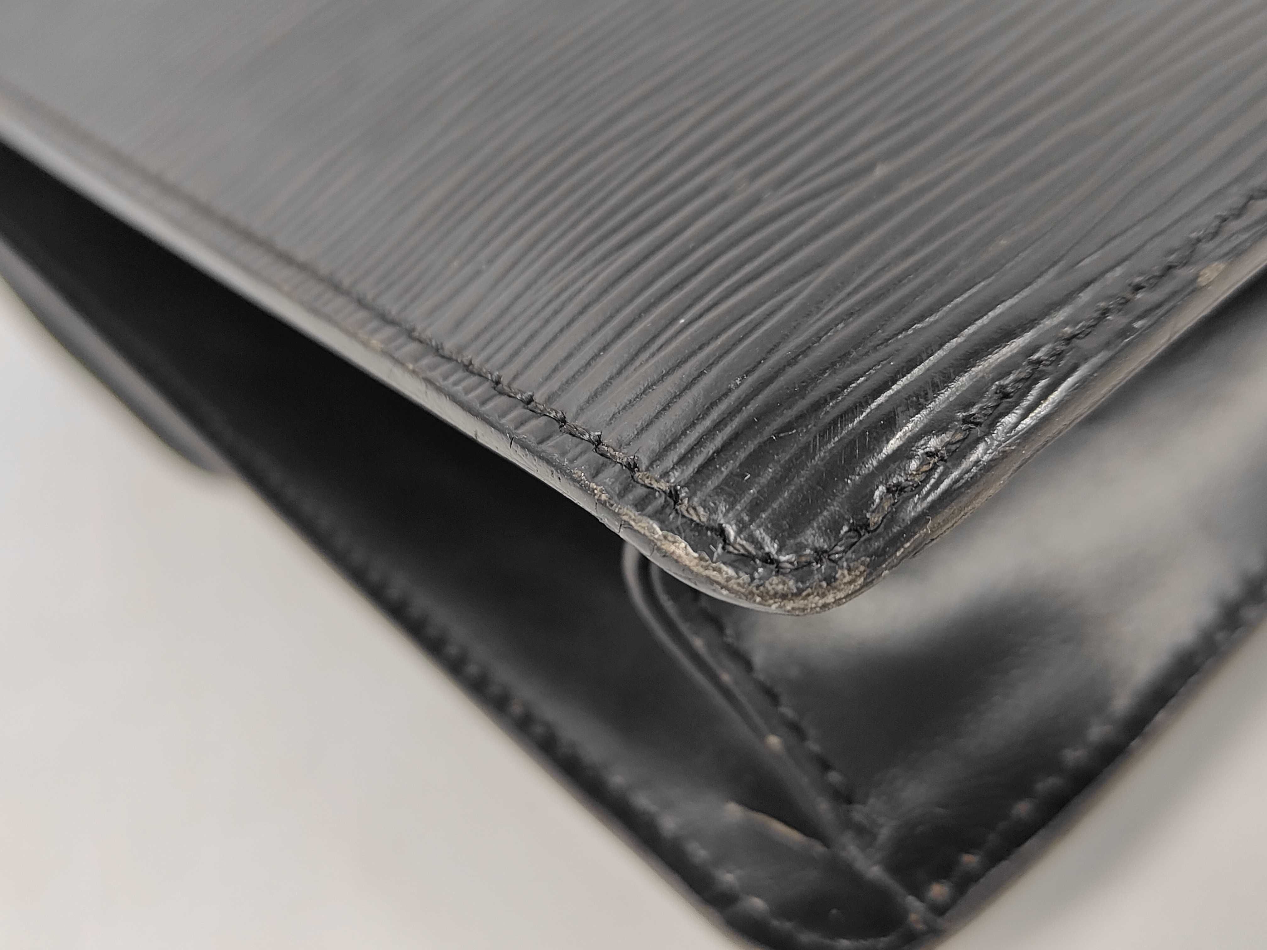 Epi / Monceau / M52122 / VI0952 / Handbag / Leather Handbag — view 4