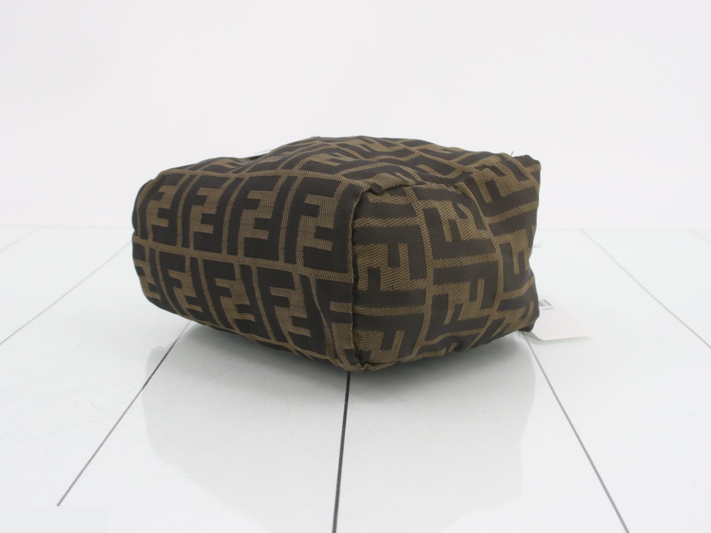 handbag — view 6