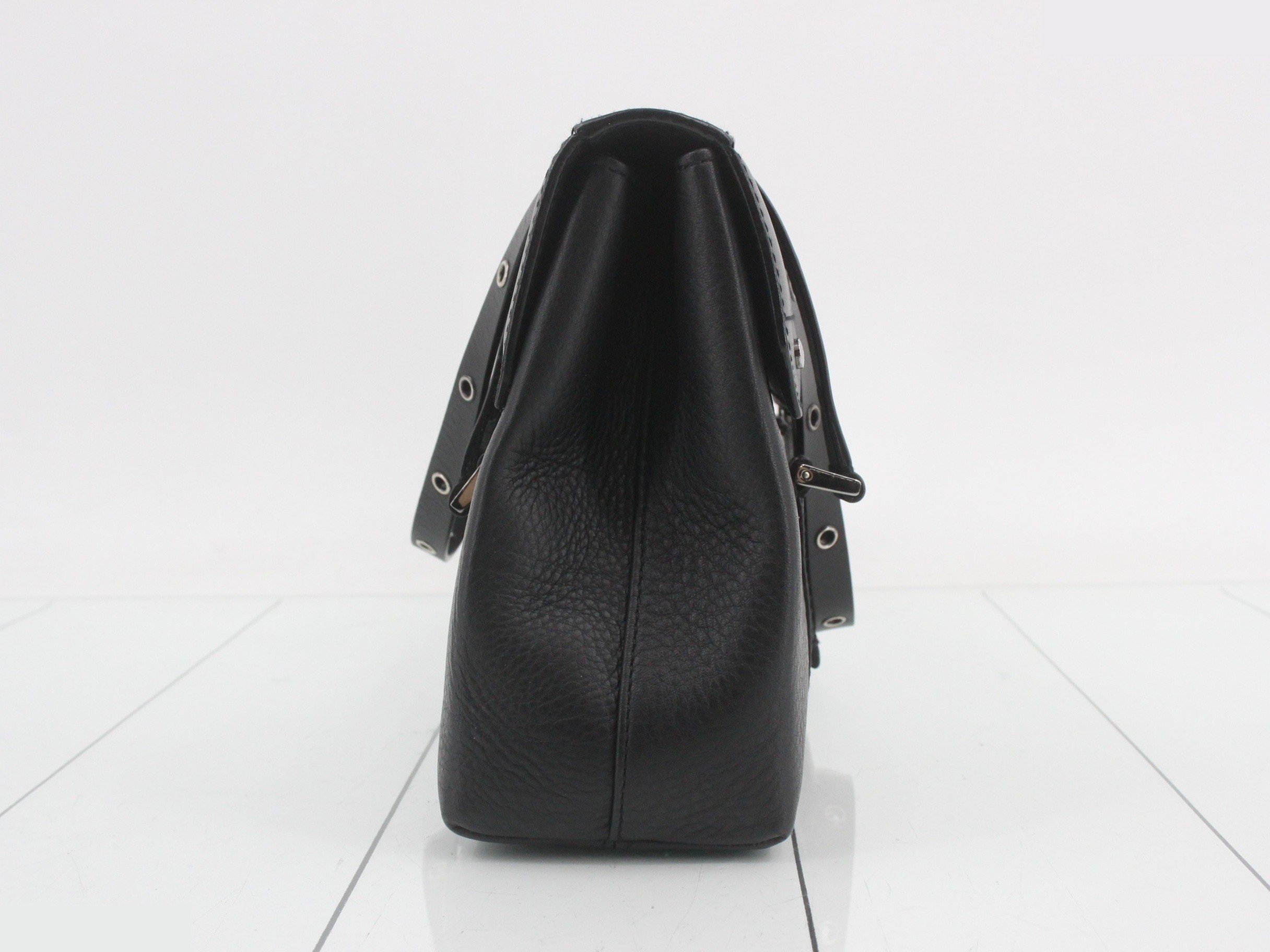 Street Chic Shoulder Bag — view 4