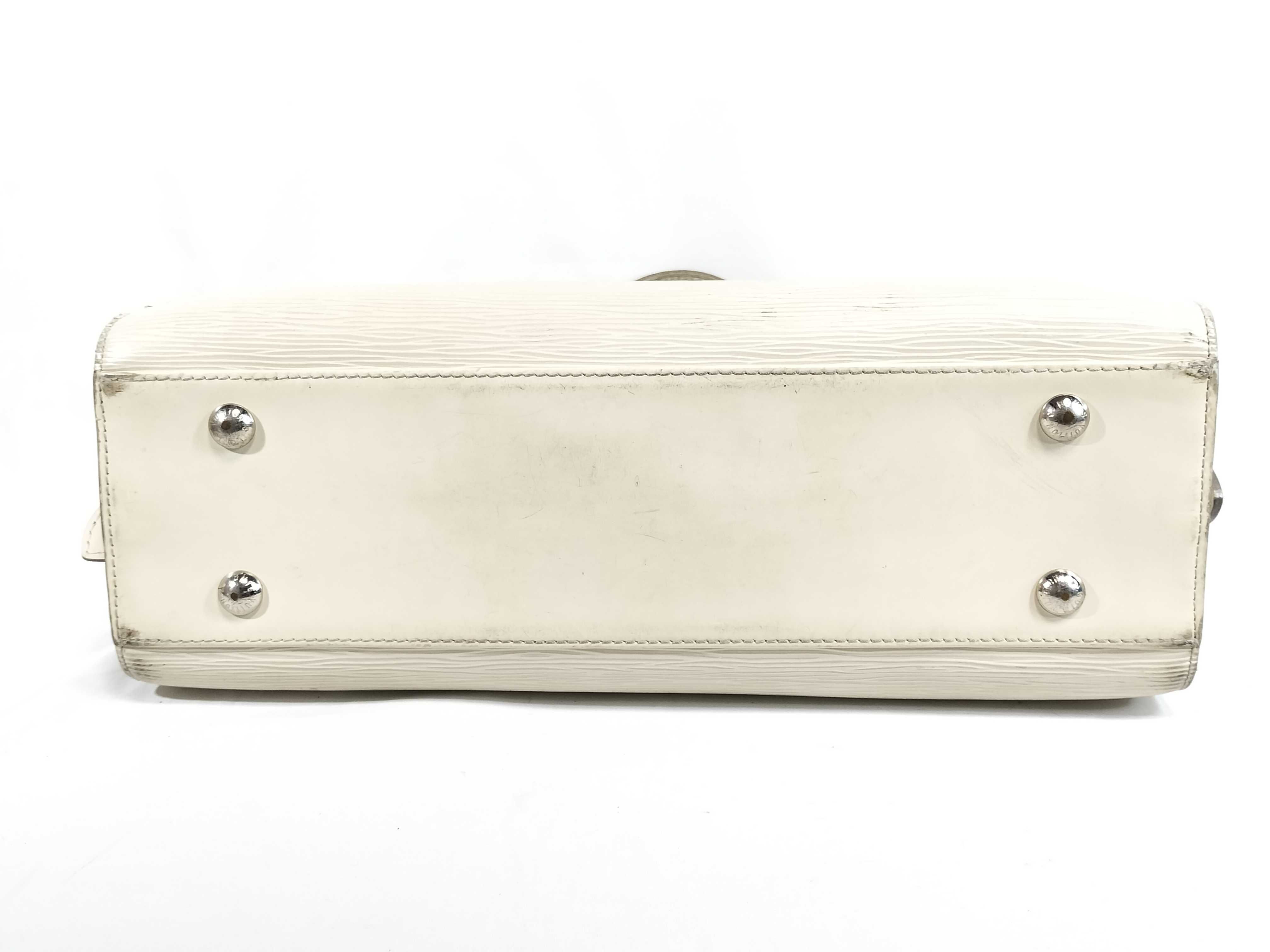 Epi Pont Neuf GM Handbag — view 8