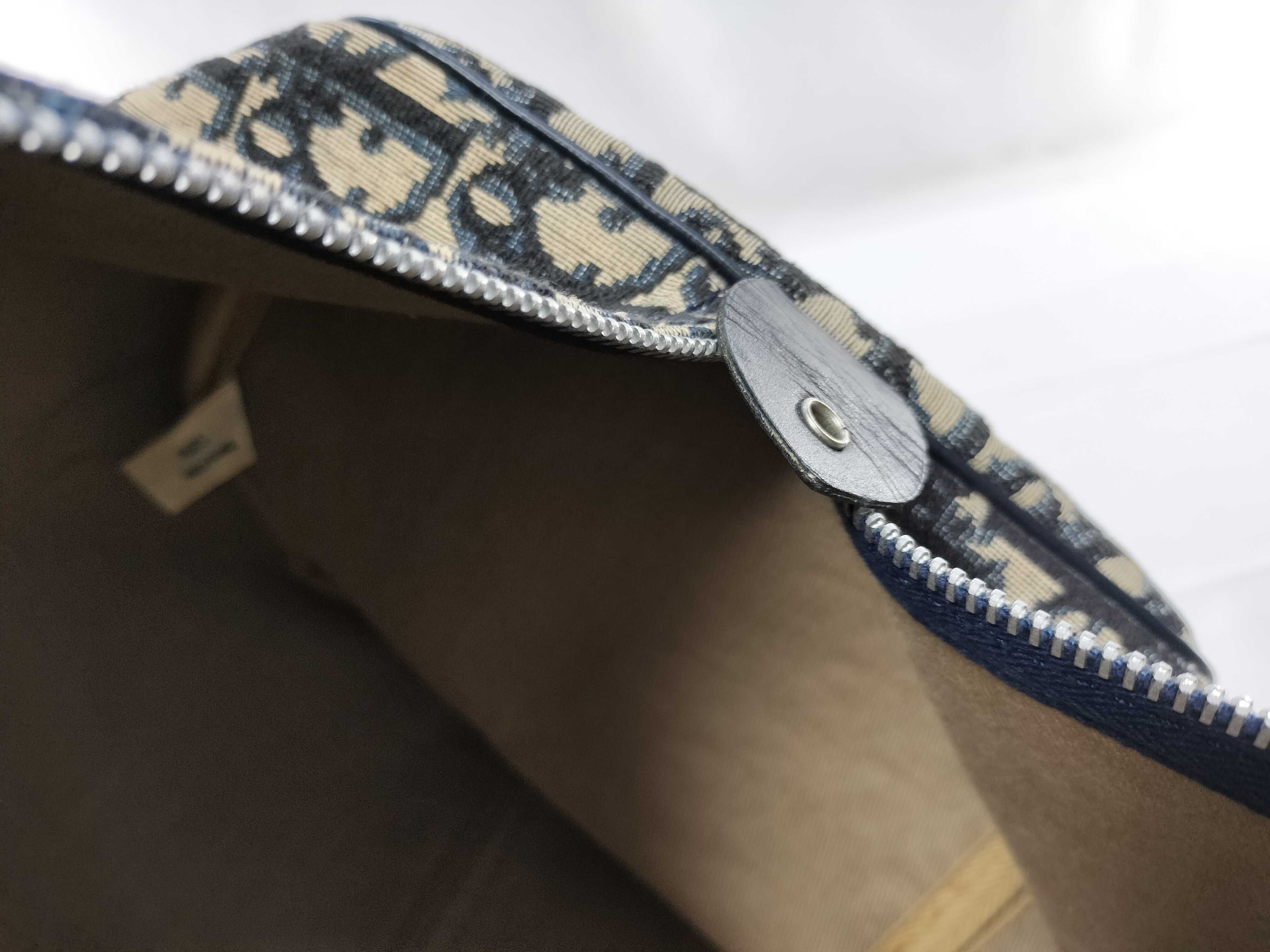 Trotter Boston Bag — view 9