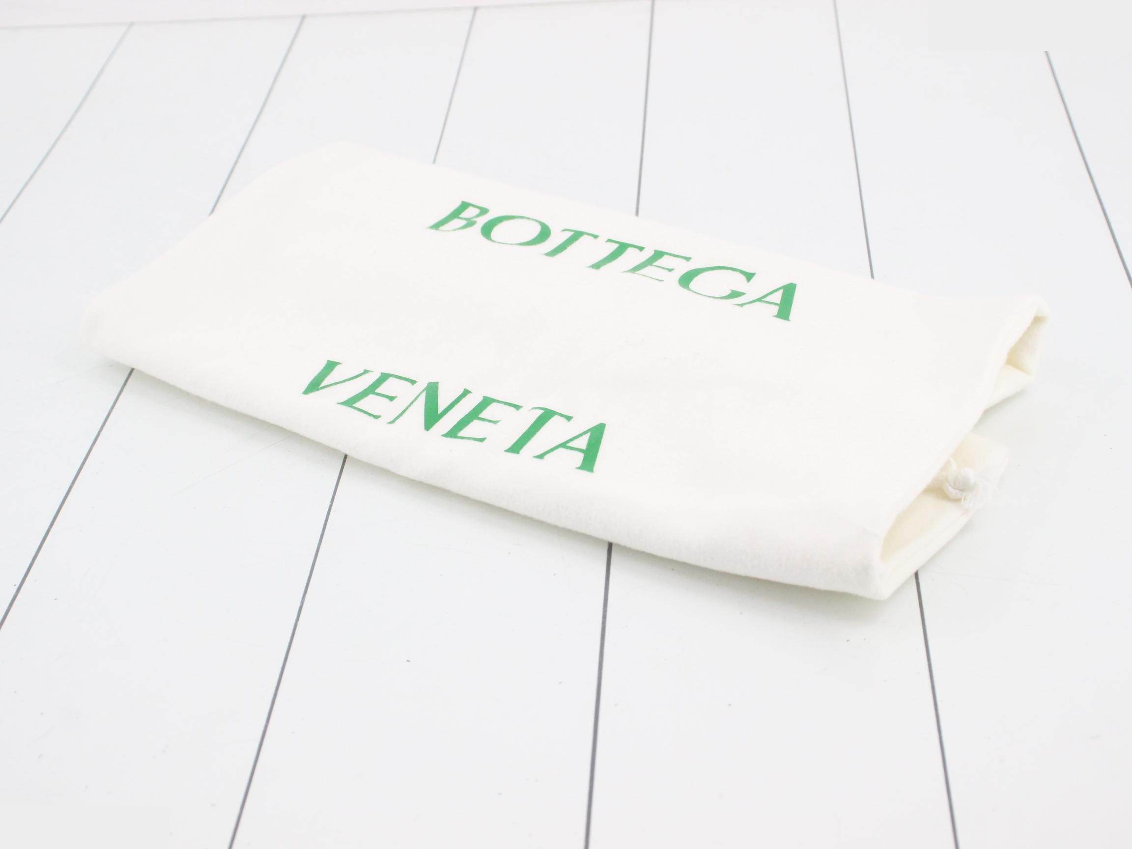 Intrecciato (bag) / Handbag — view 7