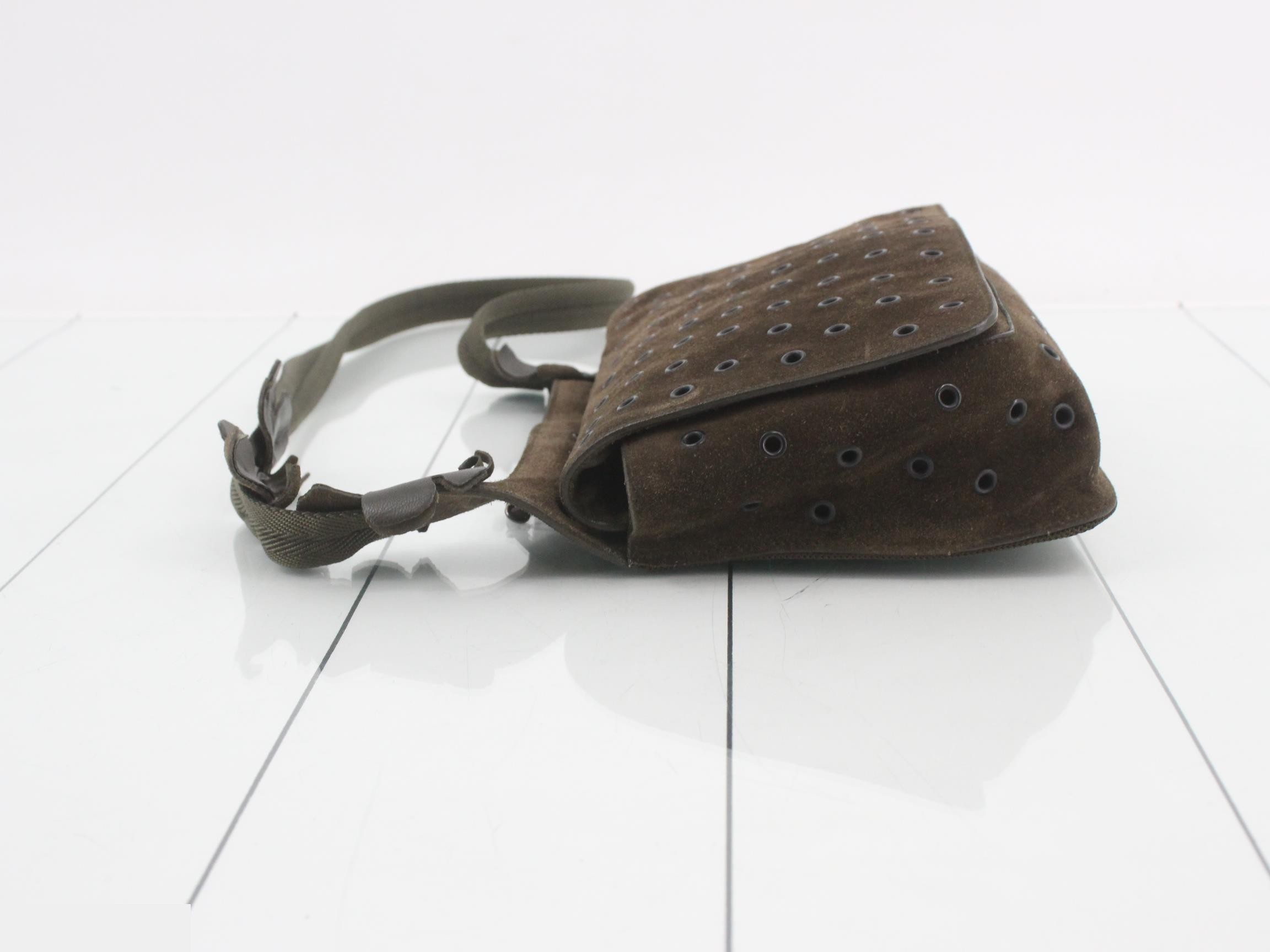 Perforated suede flower motif shoulder bag — view 4