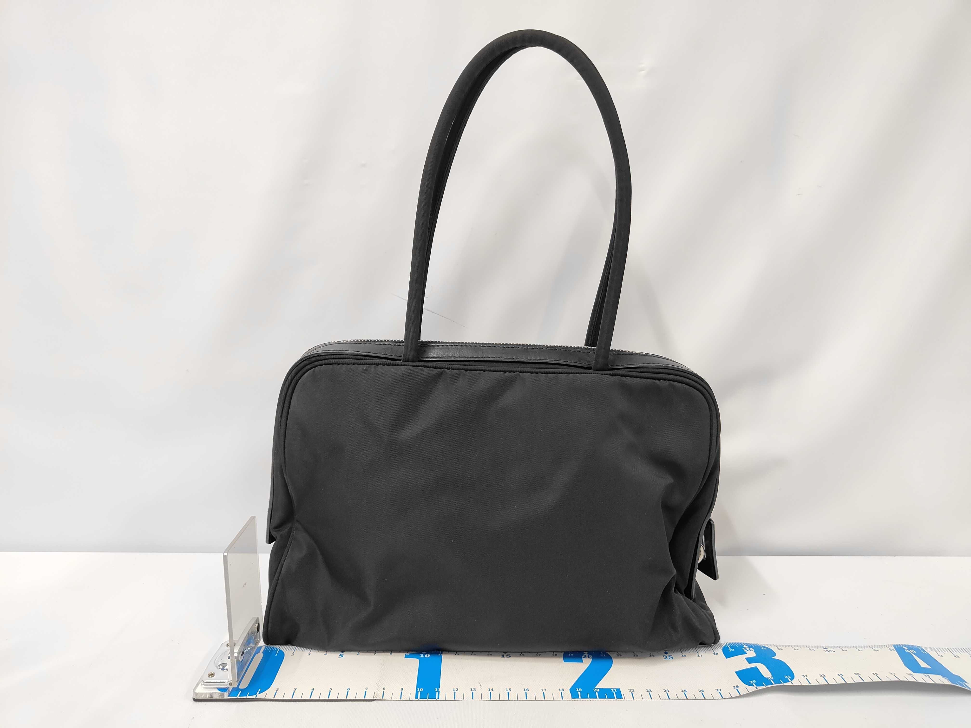 tote bag (with box, padlock, and guarantee) — view 2