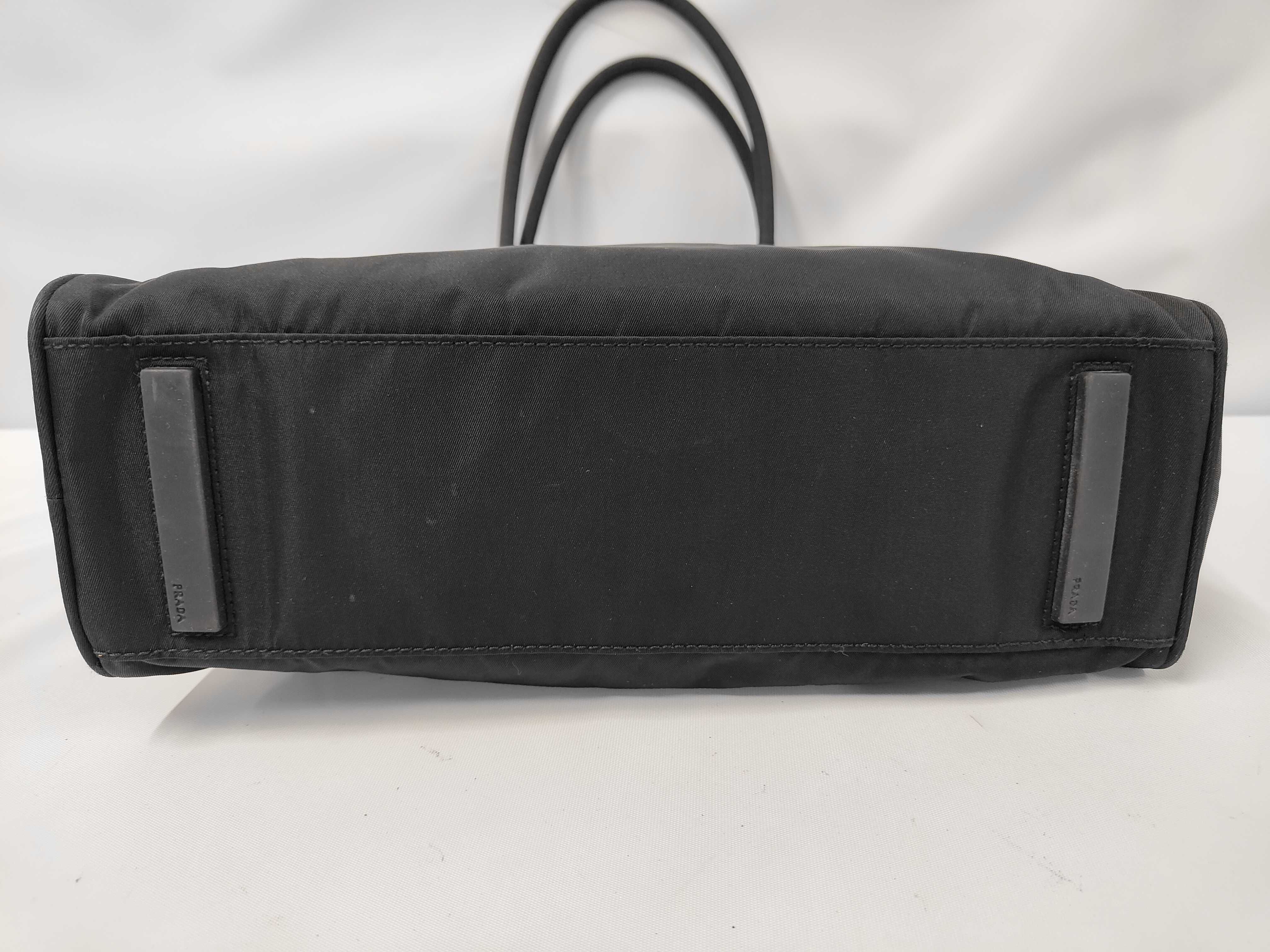 tote bag (with box, padlock, and guarantee) — view 3