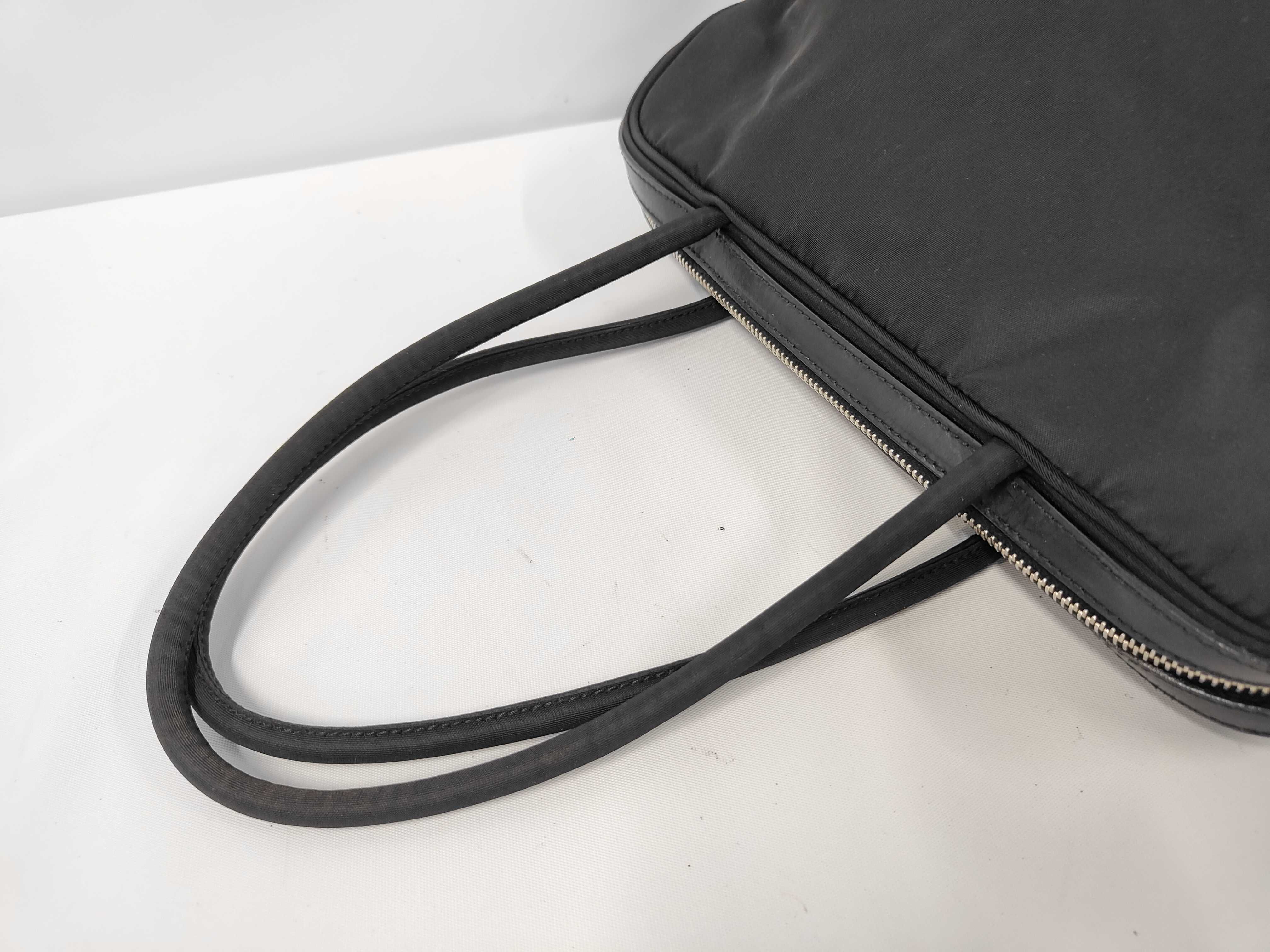 tote bag (with box, padlock, and guarantee) — view 5