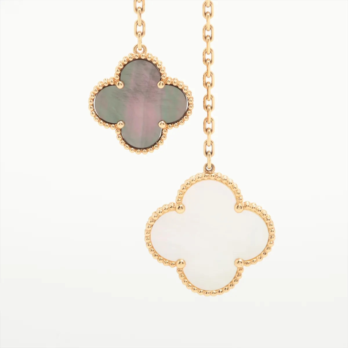 Magic Alhambra 6P Shell Onyx Necklace 750 (Yellow Gold) 26.4g JP585798 (Small chips on stones, — view 2