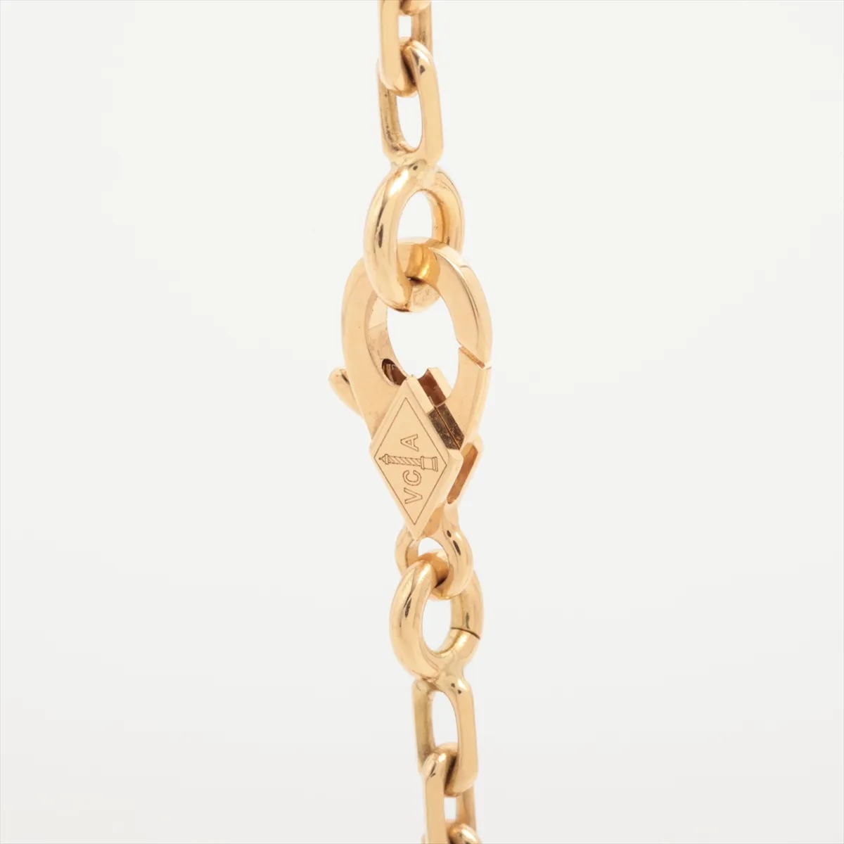 Magic Alhambra 6P Shell Onyx Necklace 750 (Yellow Gold) 26.4g JP585798 (Small chips on stones, — view 4