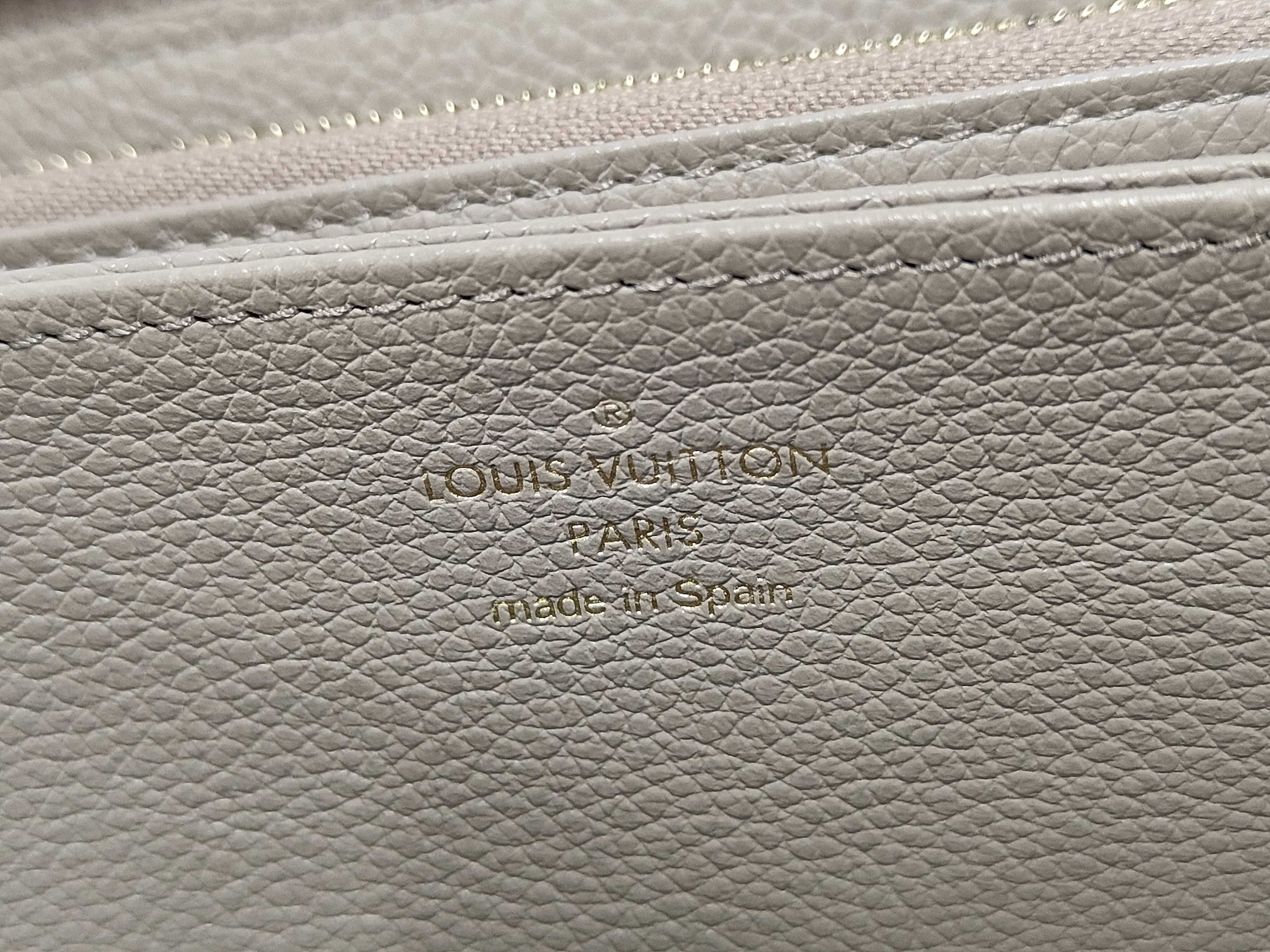 M69034 Zippy Wallet IC Card Holder — view 12