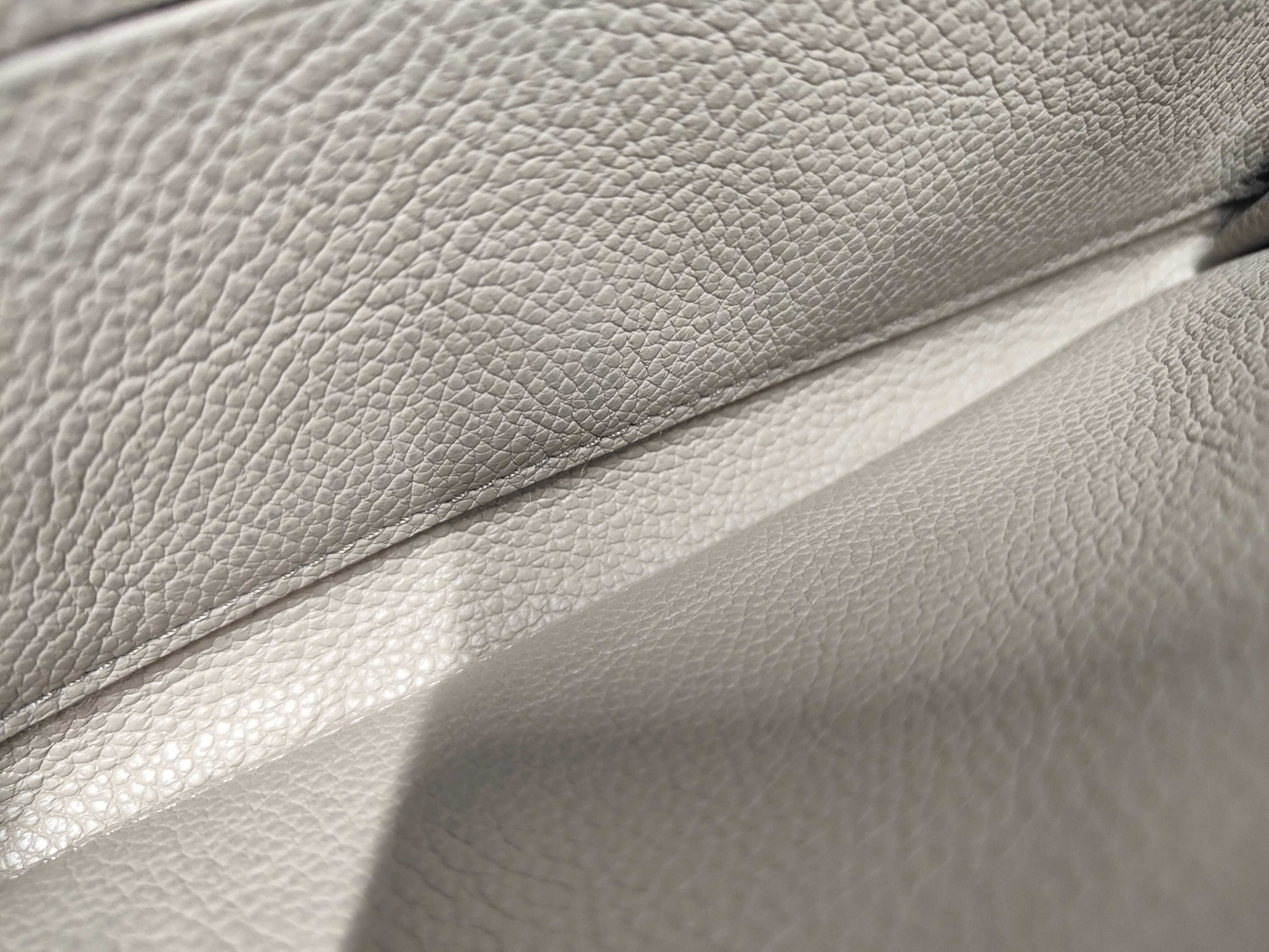 M69034 Zippy Wallet IC Card Holder — view 8
