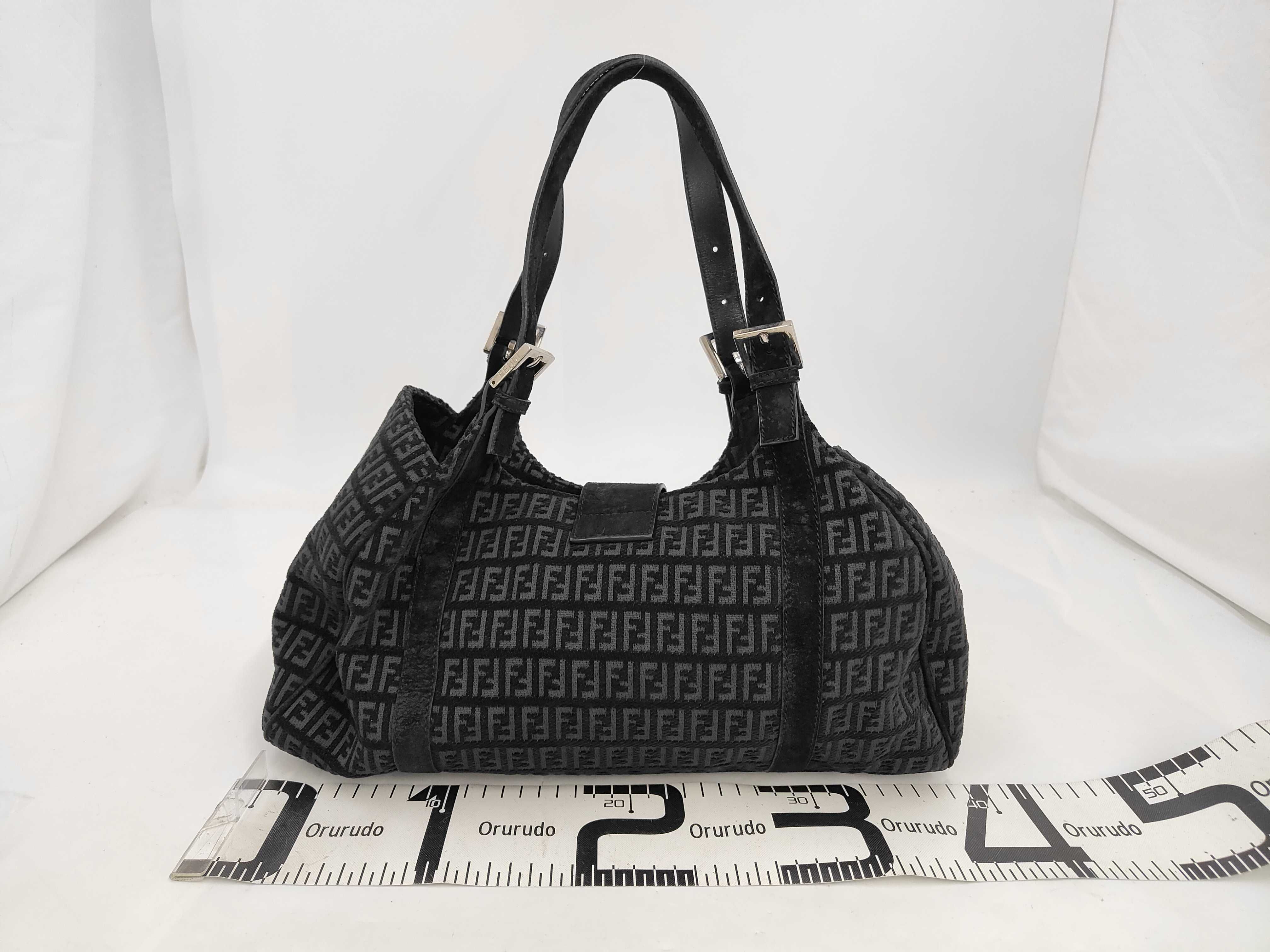 Mamma Bucket Velour Zucchino One-Shoulder Bag — view 2