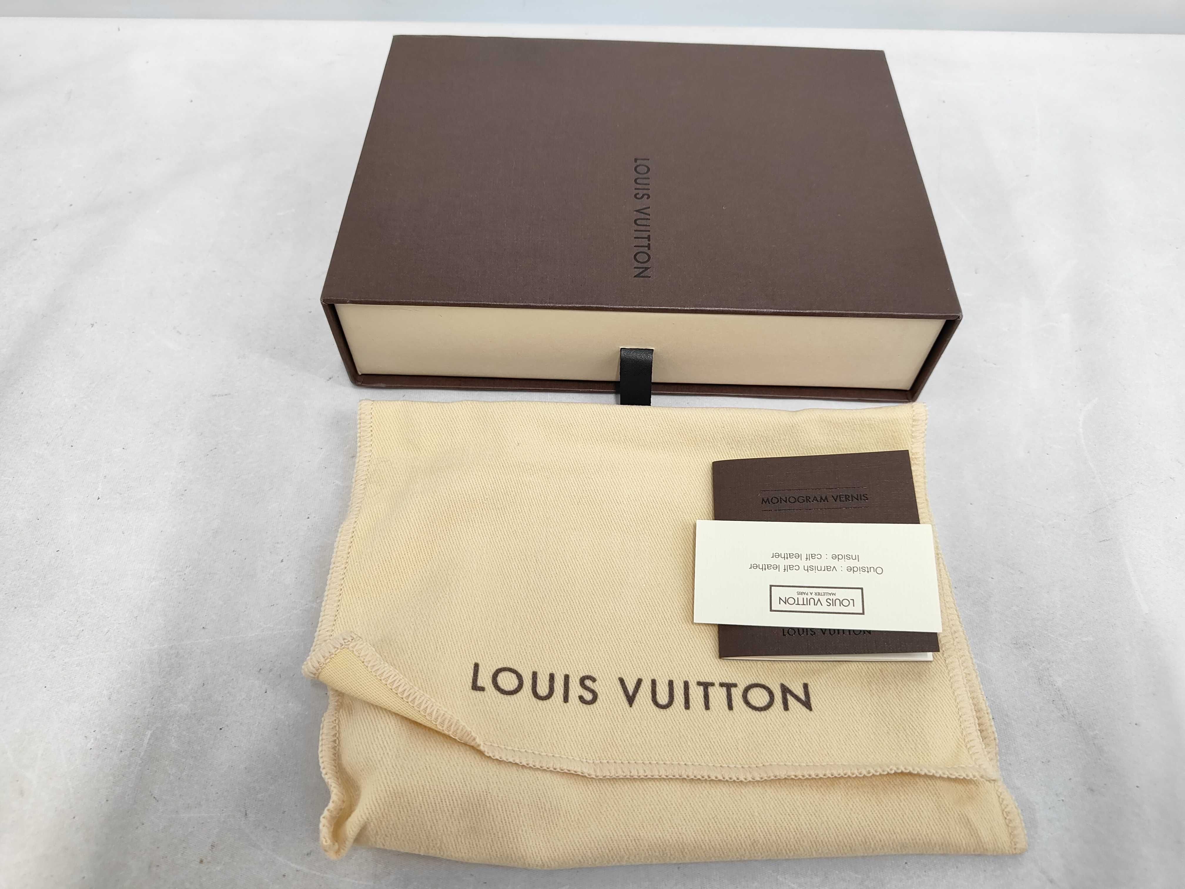 [20% UP] Vernis Portefeuille Viennois Wallet — view 8