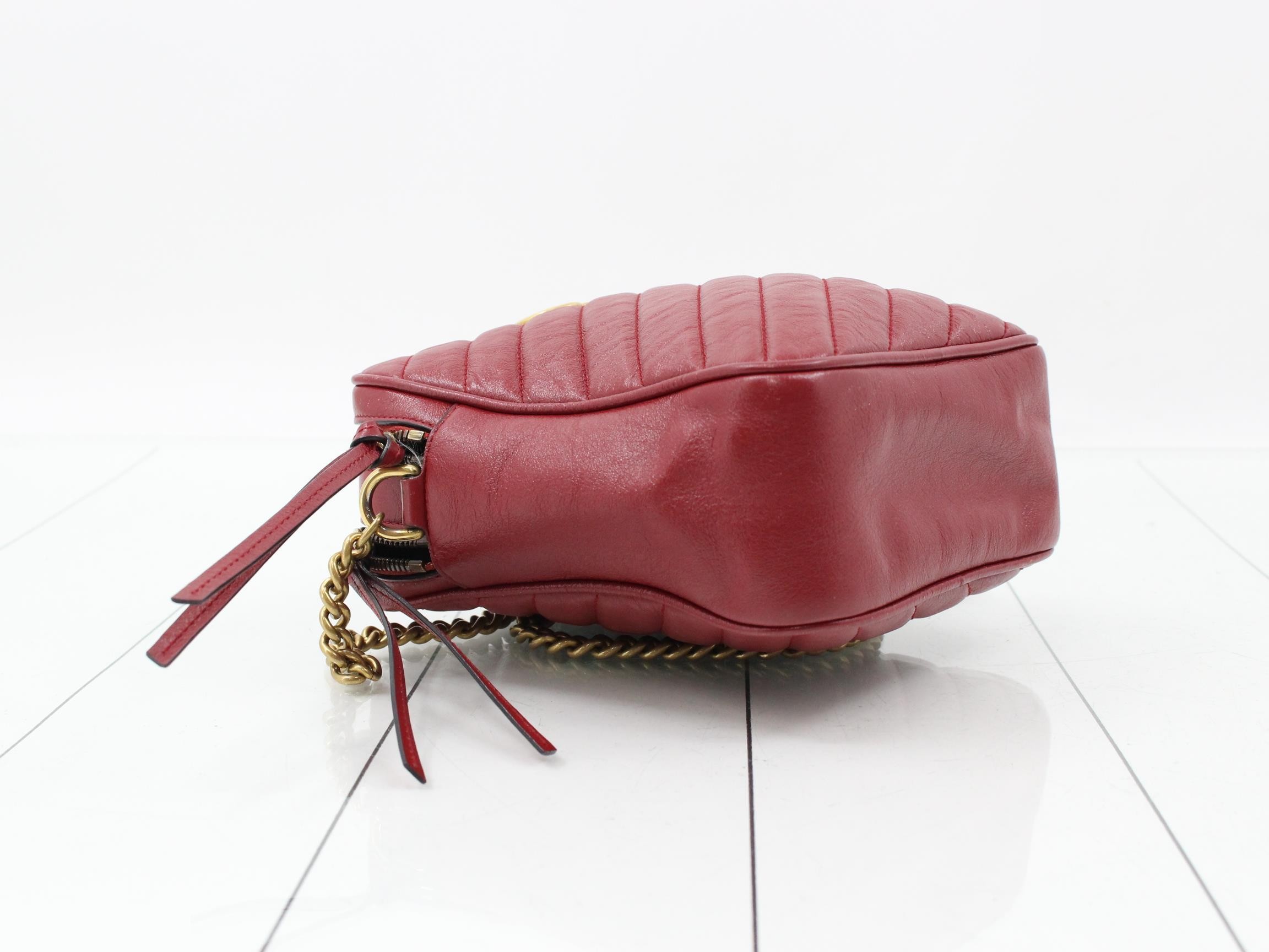 GG Marmont Quilted Shoulder Bag — view 5