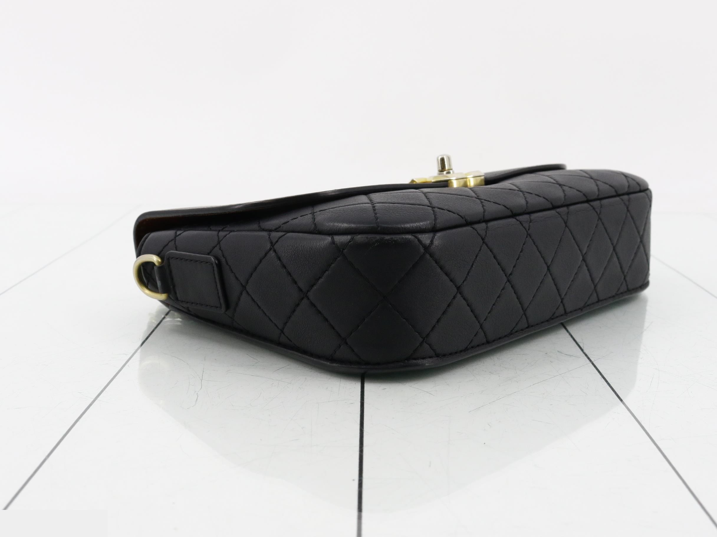 Matelassé Chain Shoulder Bag — view 5