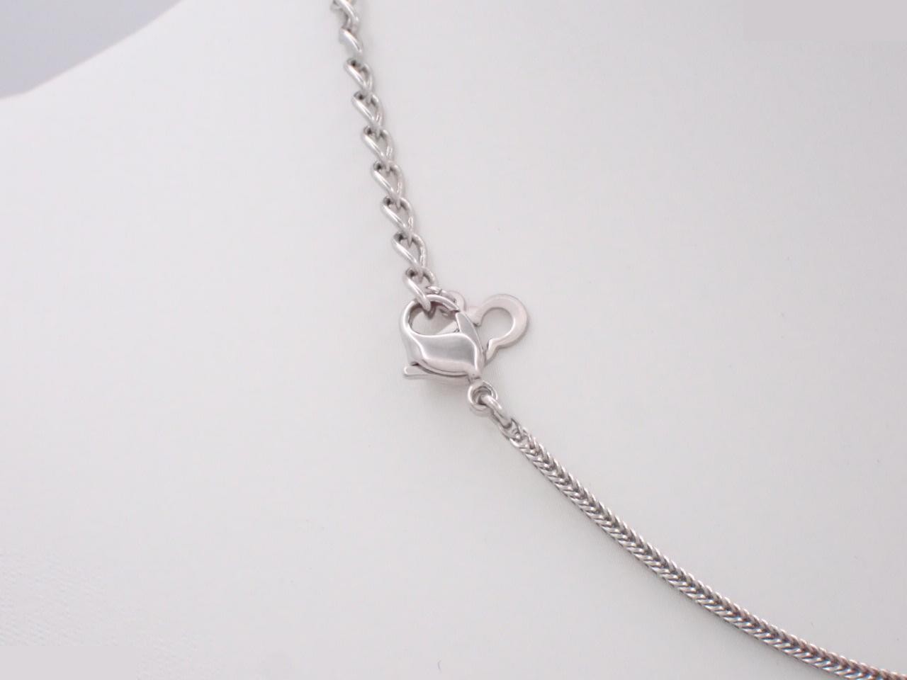 Other lines: Precious metal necklaces and pendants, chain approximately 42cm. — view 2