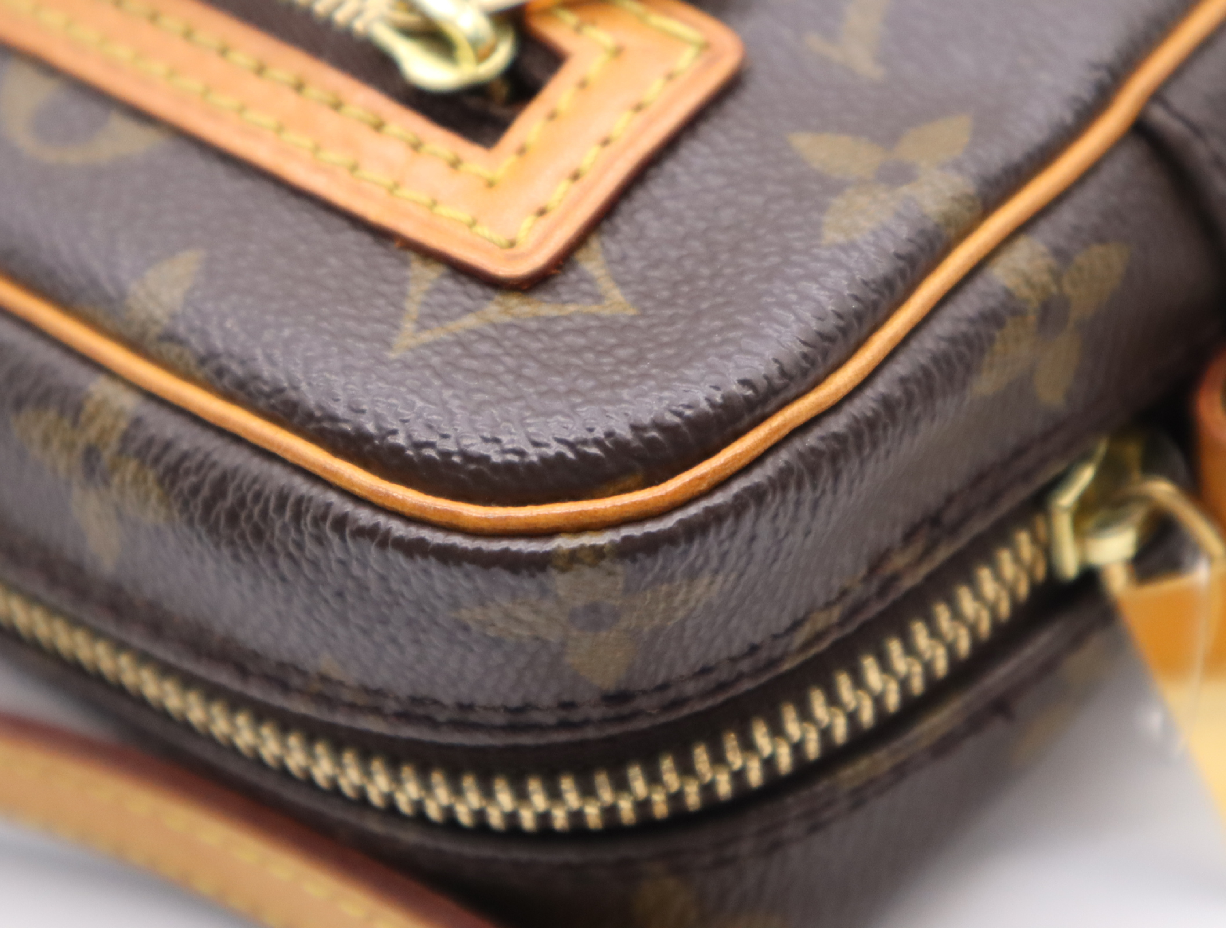 M51183 Monogram Pochette Cite Shoulder Bag — view 10