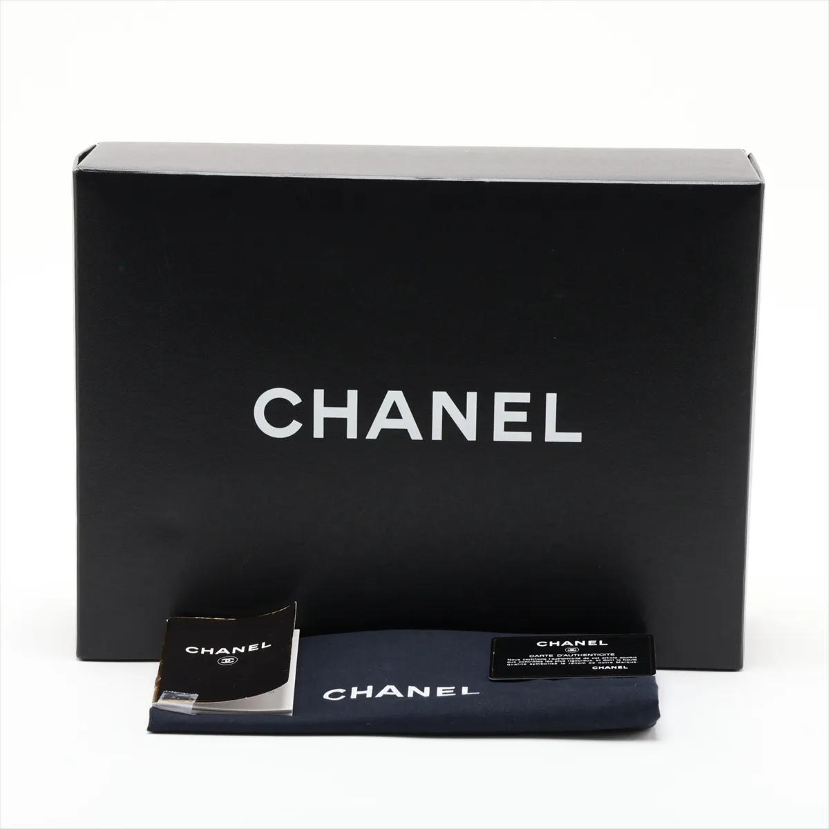 [Individually packaged] Chanel Matelassé 25 Lambskin Double Flap Double Chain Bag, Black with Gold Hardware, 4977528, Series 4, A01112 — view 12