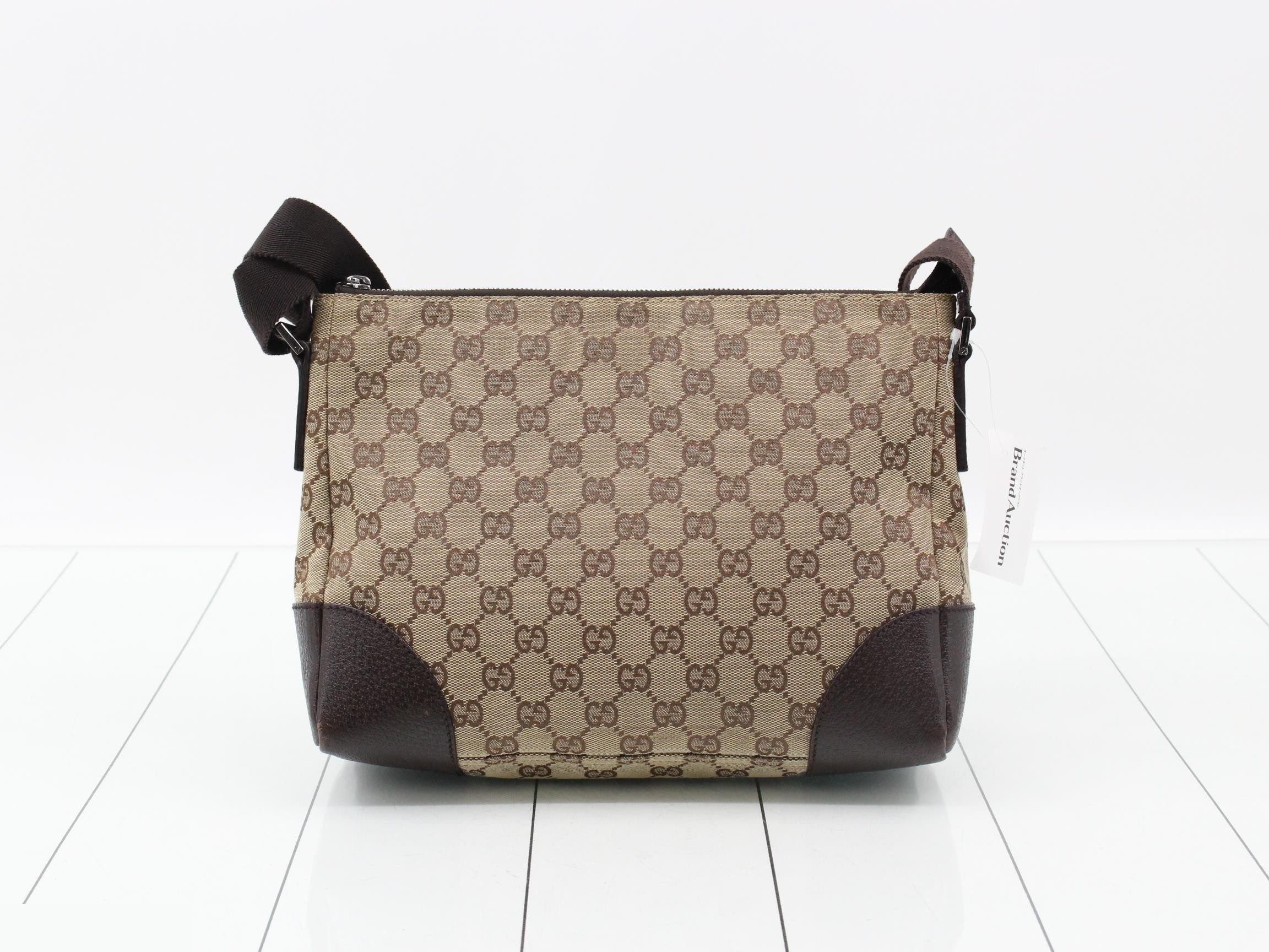 GG Canvas Shoulder Bag — view 2