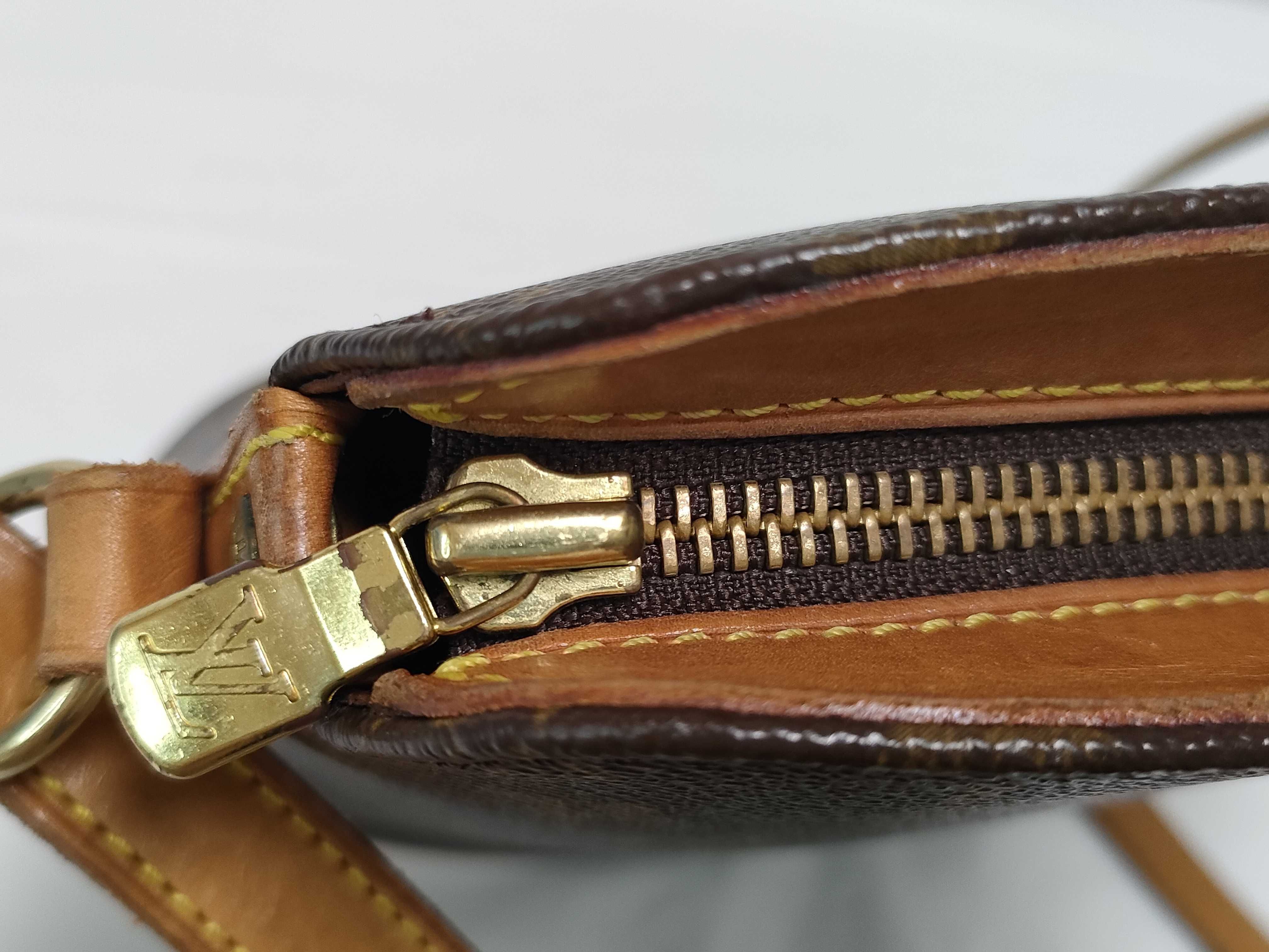 Monogram M51290 Druot Shoulder Bag — view 6