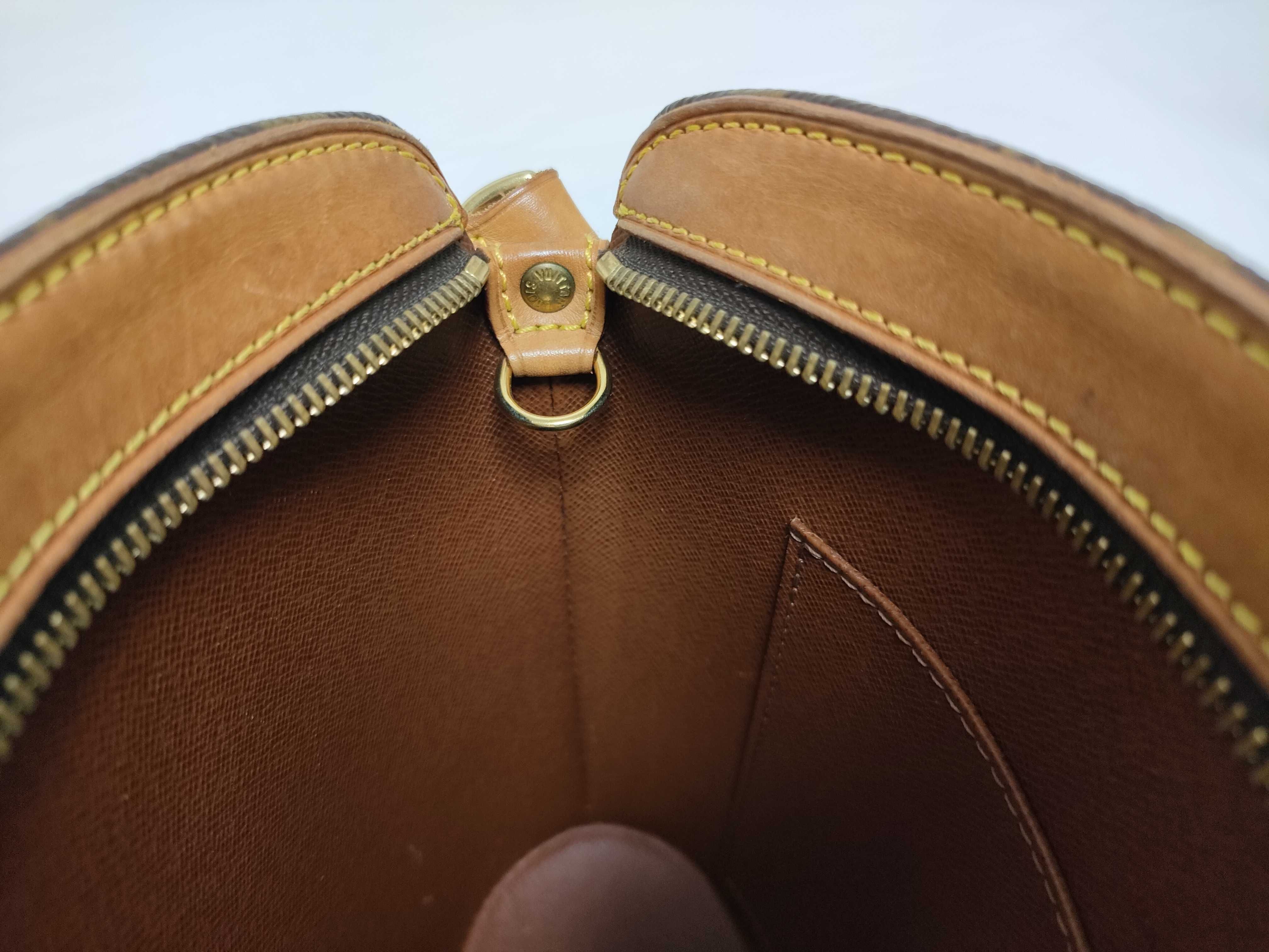 Monogram M51290 Druot Shoulder Bag — view 9