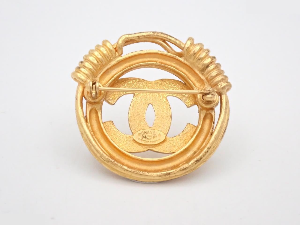 GP Brooch — view 2