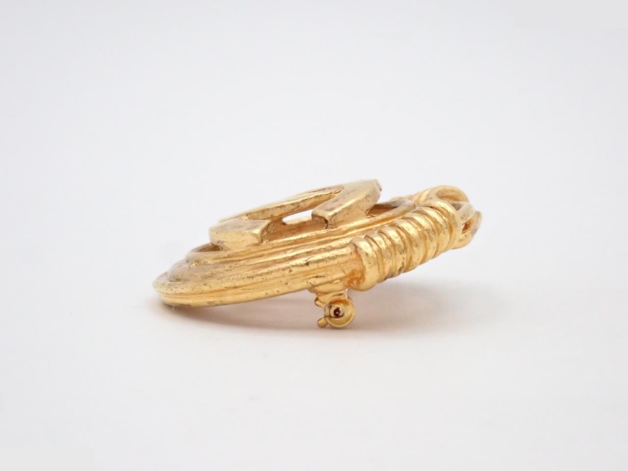 GP Brooch — view 3