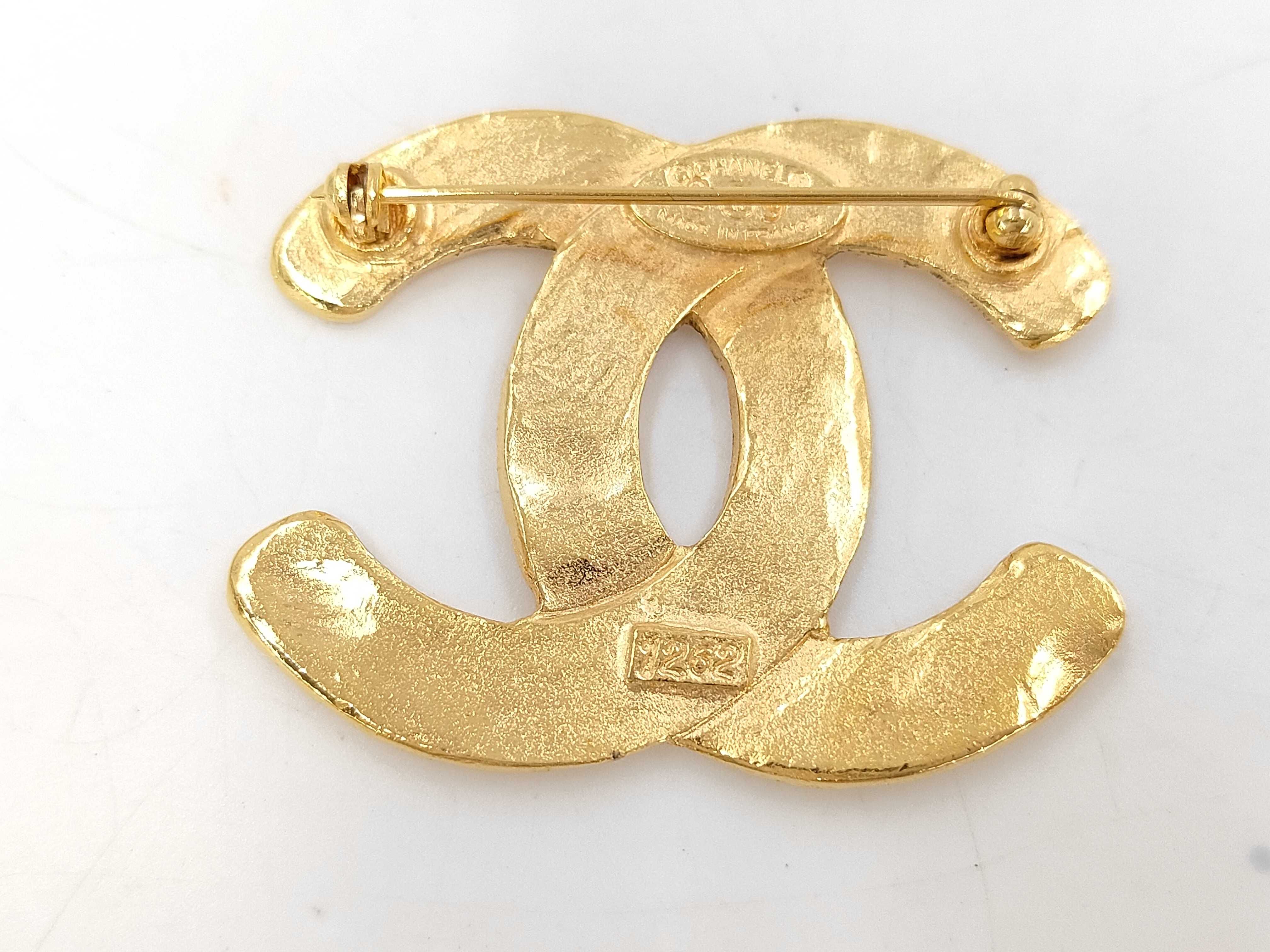 brooch 1262 Coco Mark braided gold brooch with 2 9 stamp — view 2