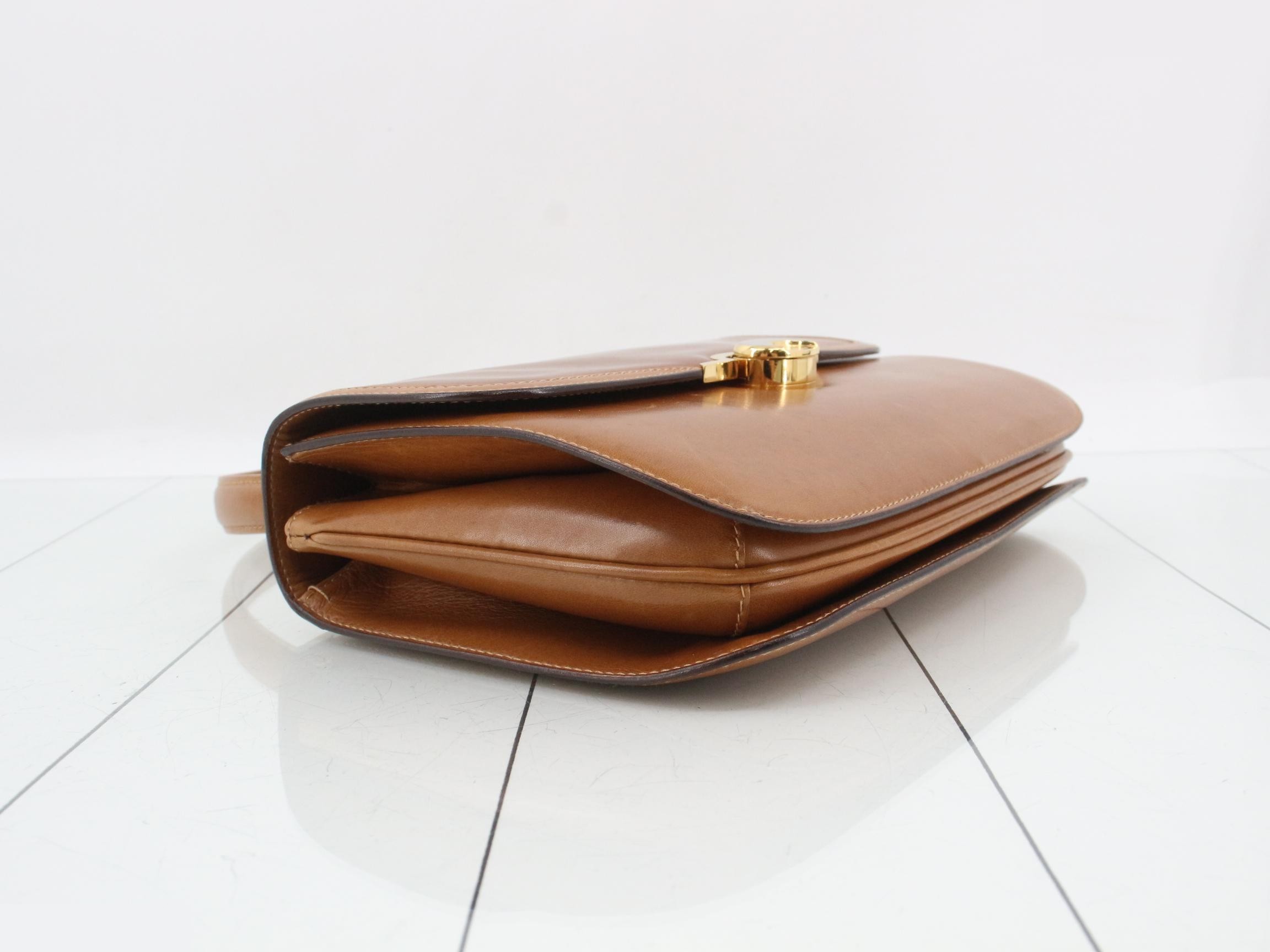 Vintage Gucci handbag — view 5