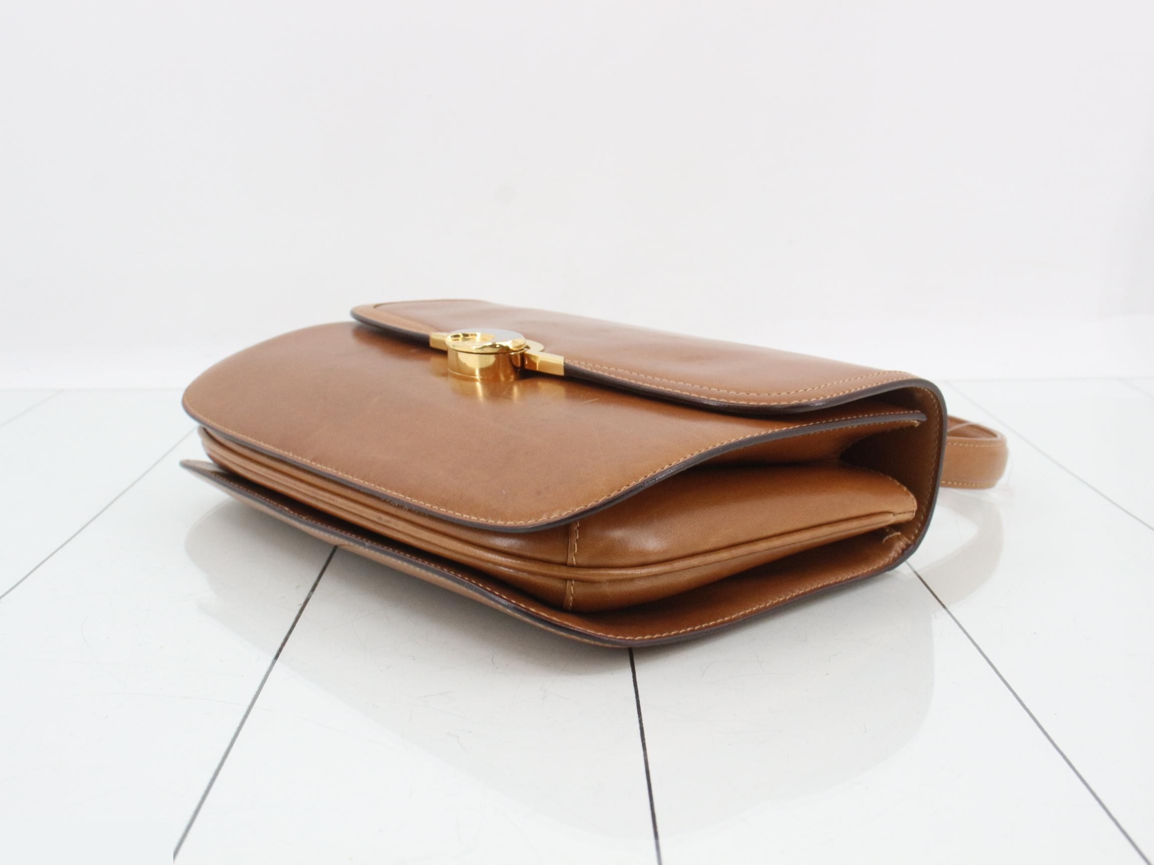 Vintage Gucci handbag — view 6