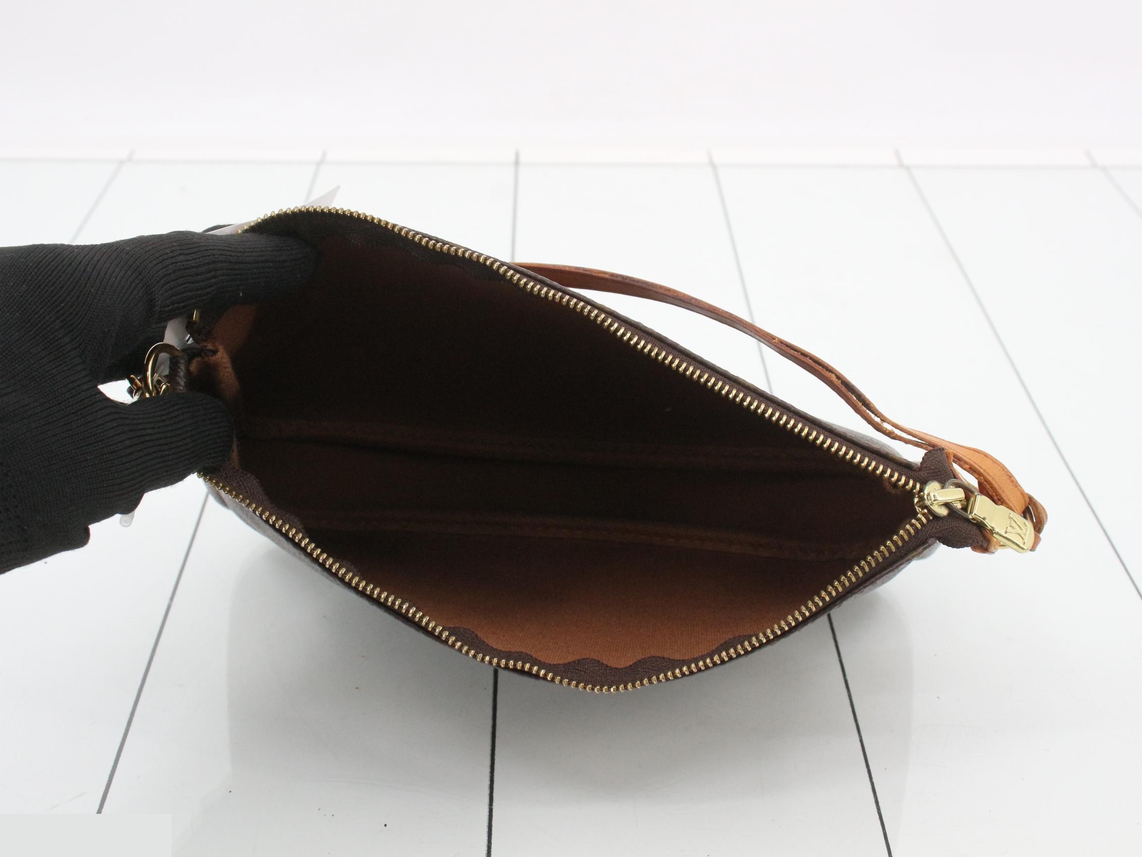 Mini Pochette Accessoires — view 4