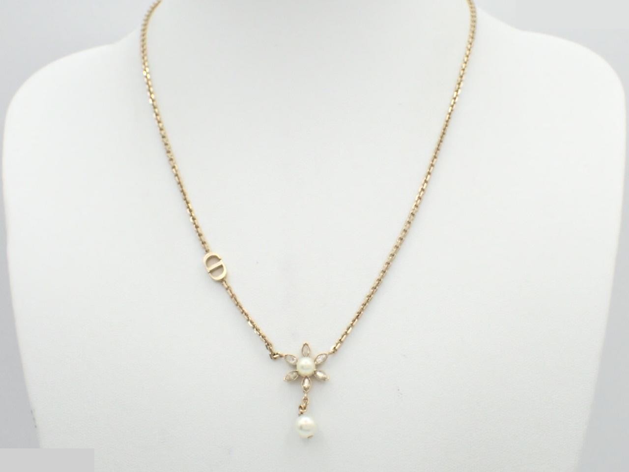 Pearl necklace, precious metal necklace, pendant, chain approximately 44cm — view 3