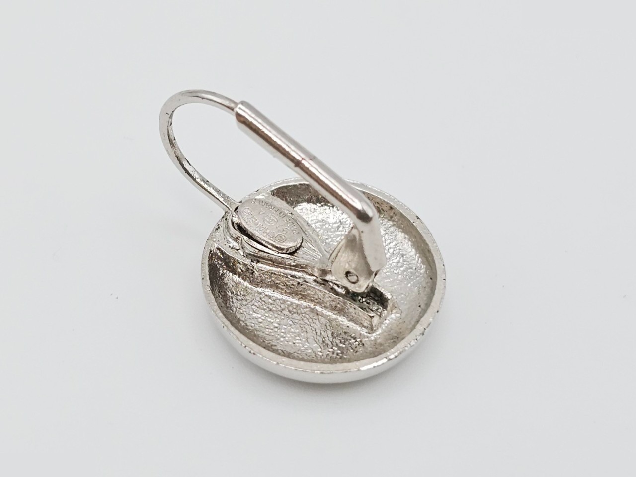 earrings one ear — view 4