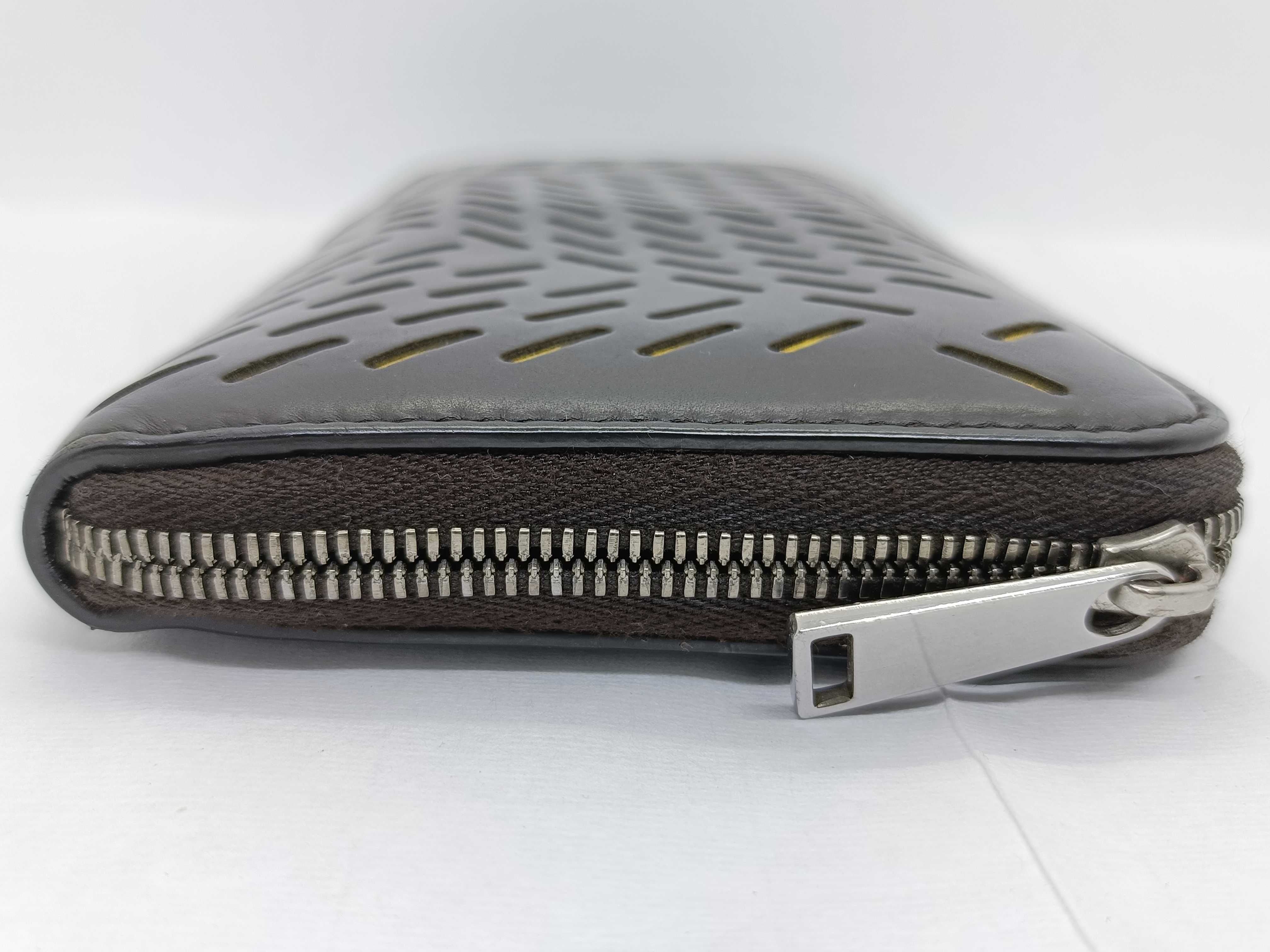 Round Zipper Leather Long Wallet Perforated Yellow Wallet — view 3