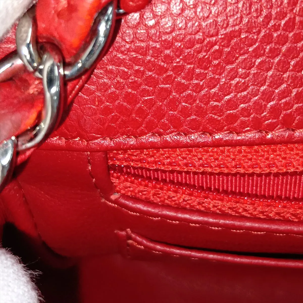 Mini Matelassé 20 Caviar Skin Single Flap Single Chain Bag, Red, Silver Hardware, 19776600, Serial Number 19-series, A69900 — view 15