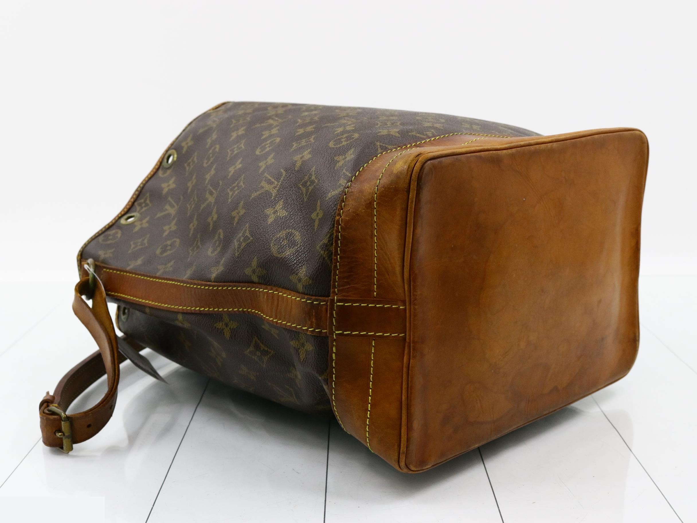 Monogram Noe shoulder bag — view 5