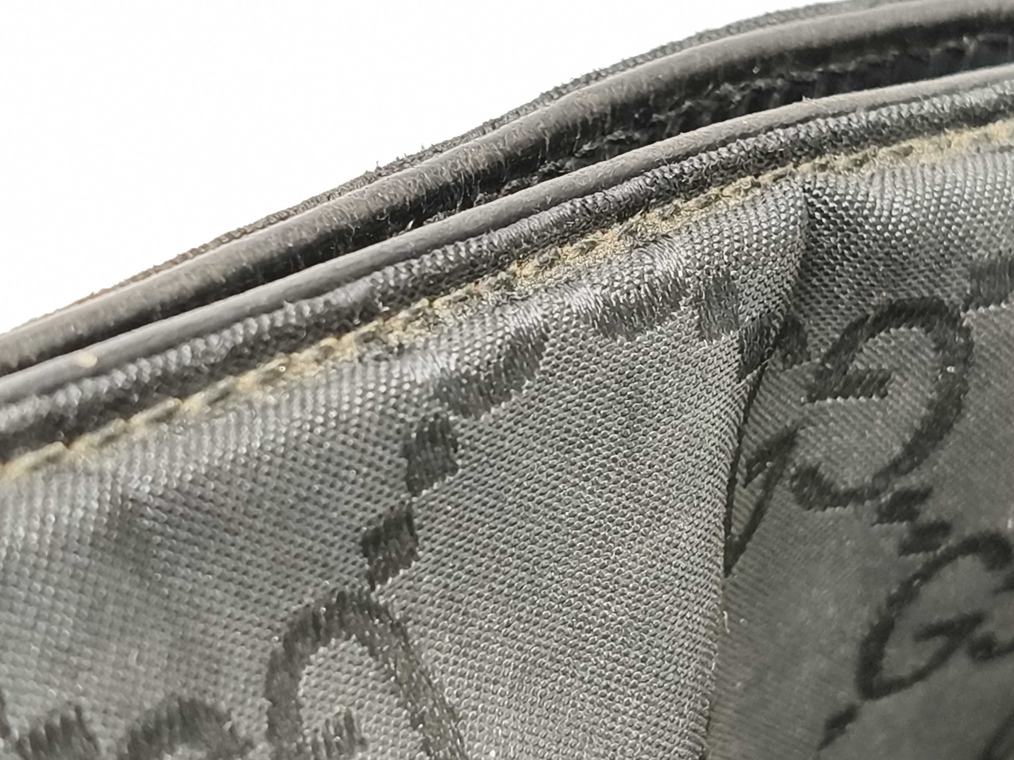 GG Gucci Shoulder Bag — view 15
