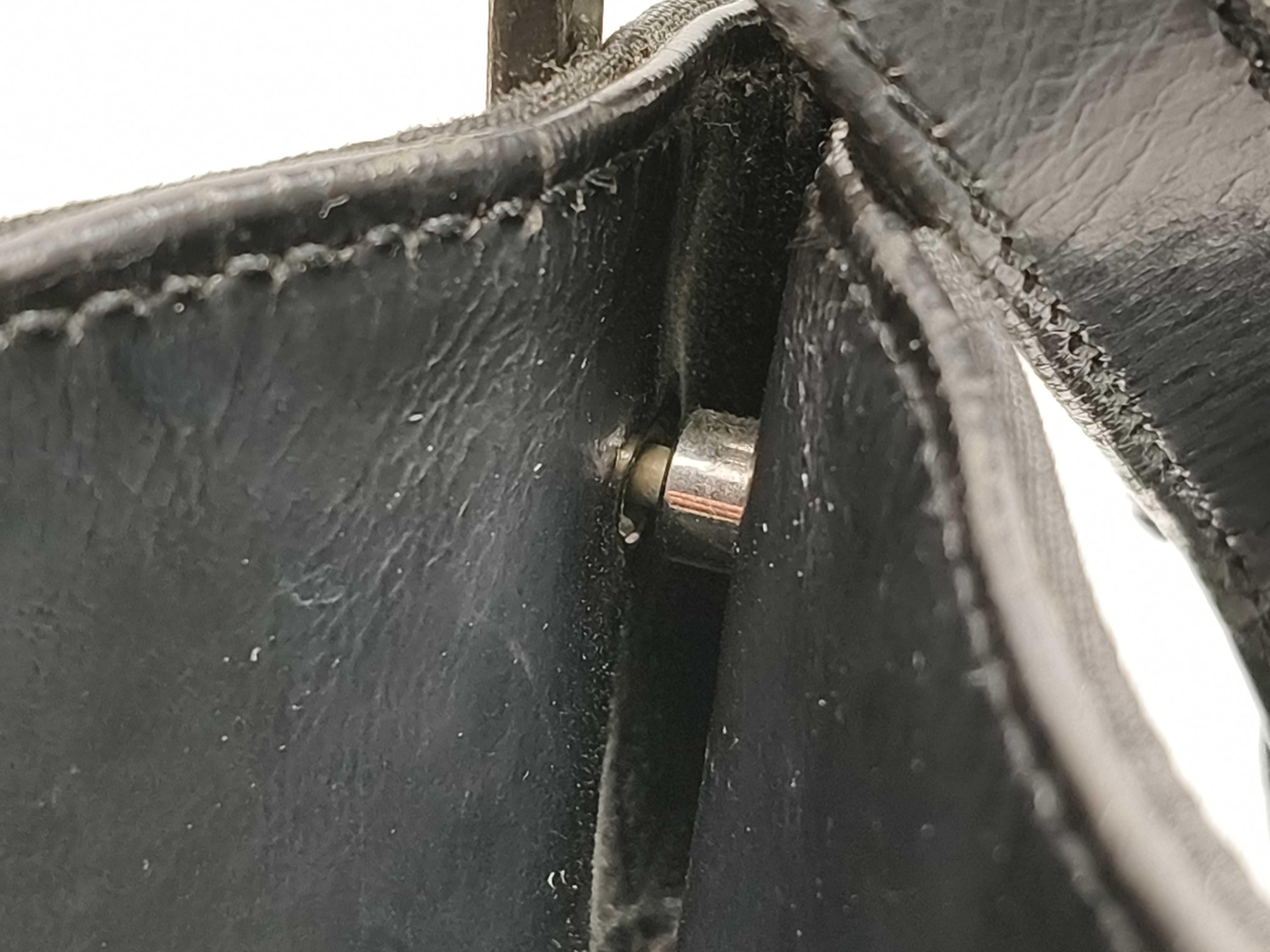 GG Gucci Shoulder Bag — view 8