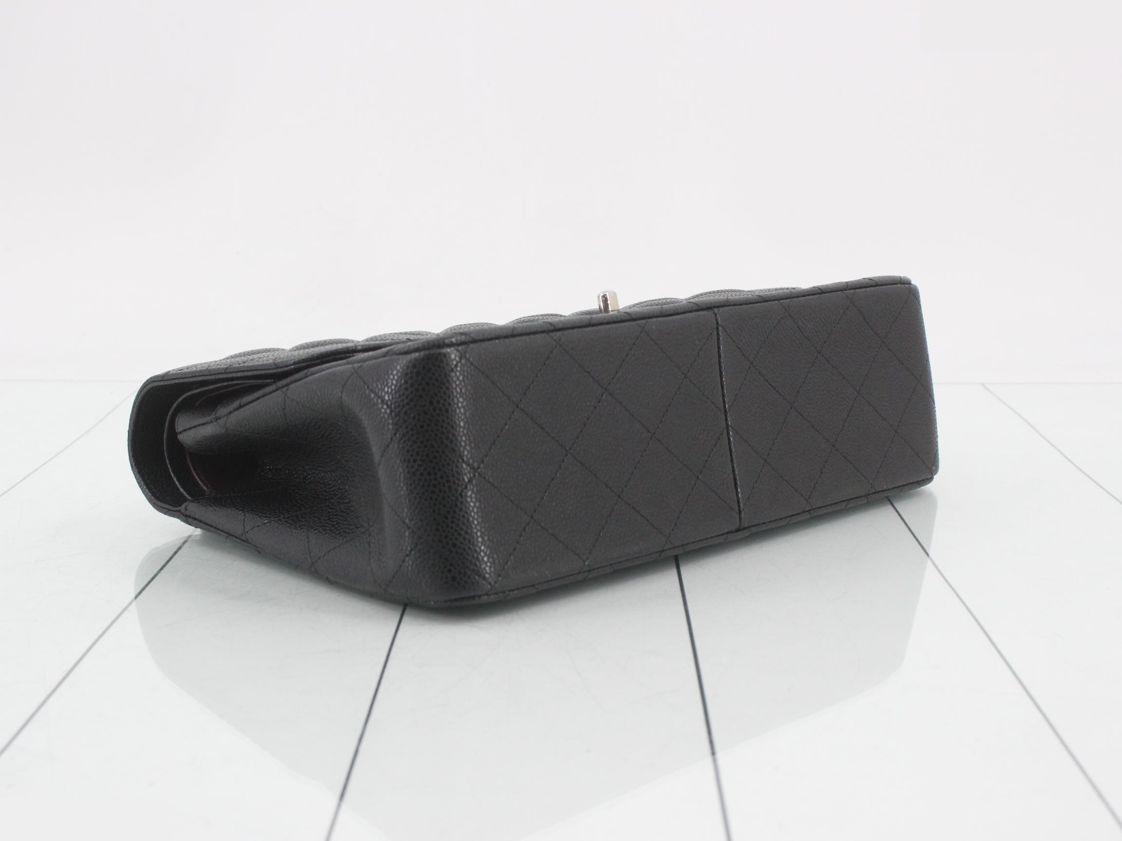 Caviar leather (bag) - Large Matelassé shoulder bag — view 5